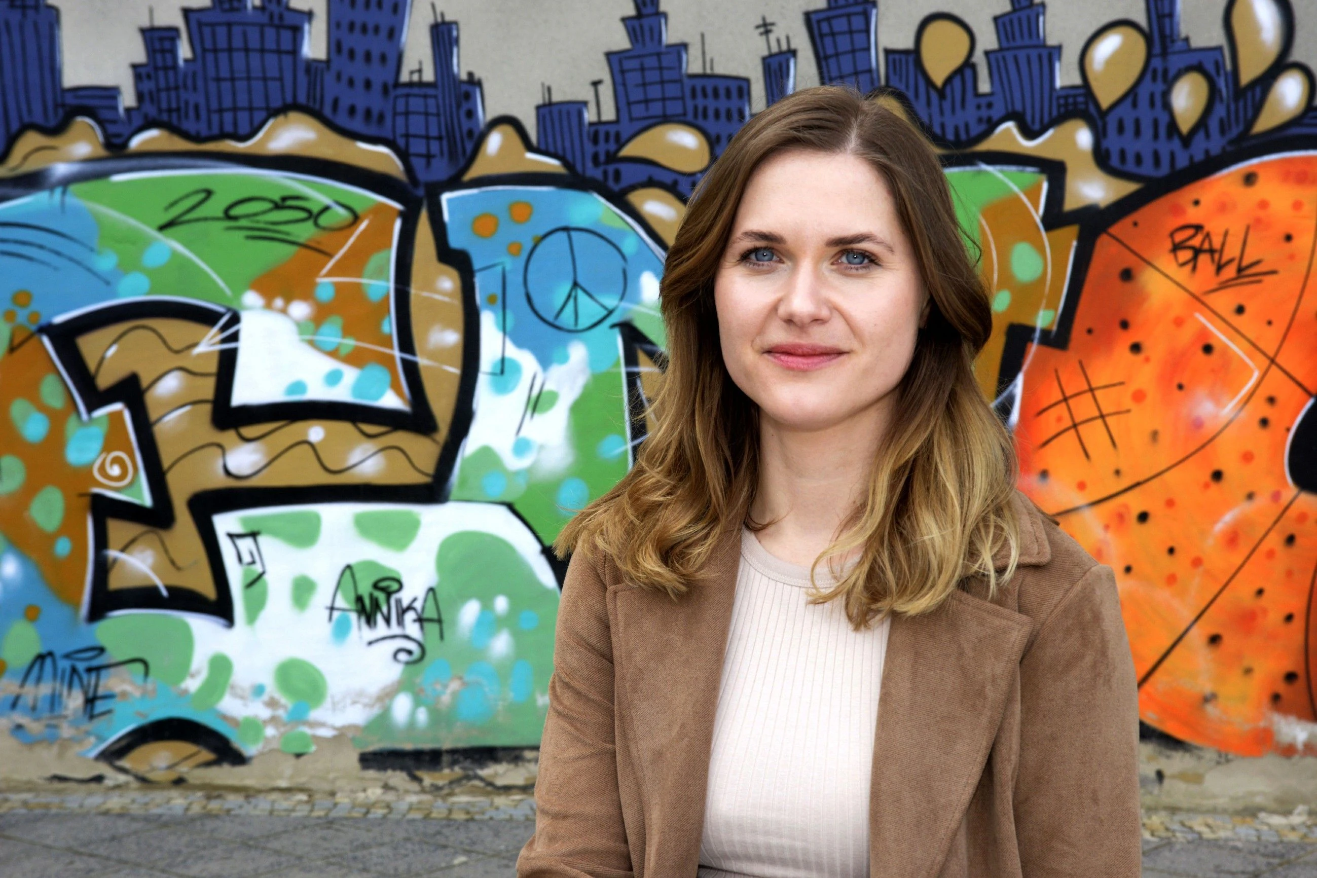 Laura Lippmann nimmt von ihrer Rolle Nicole und GZSZ Abschied.