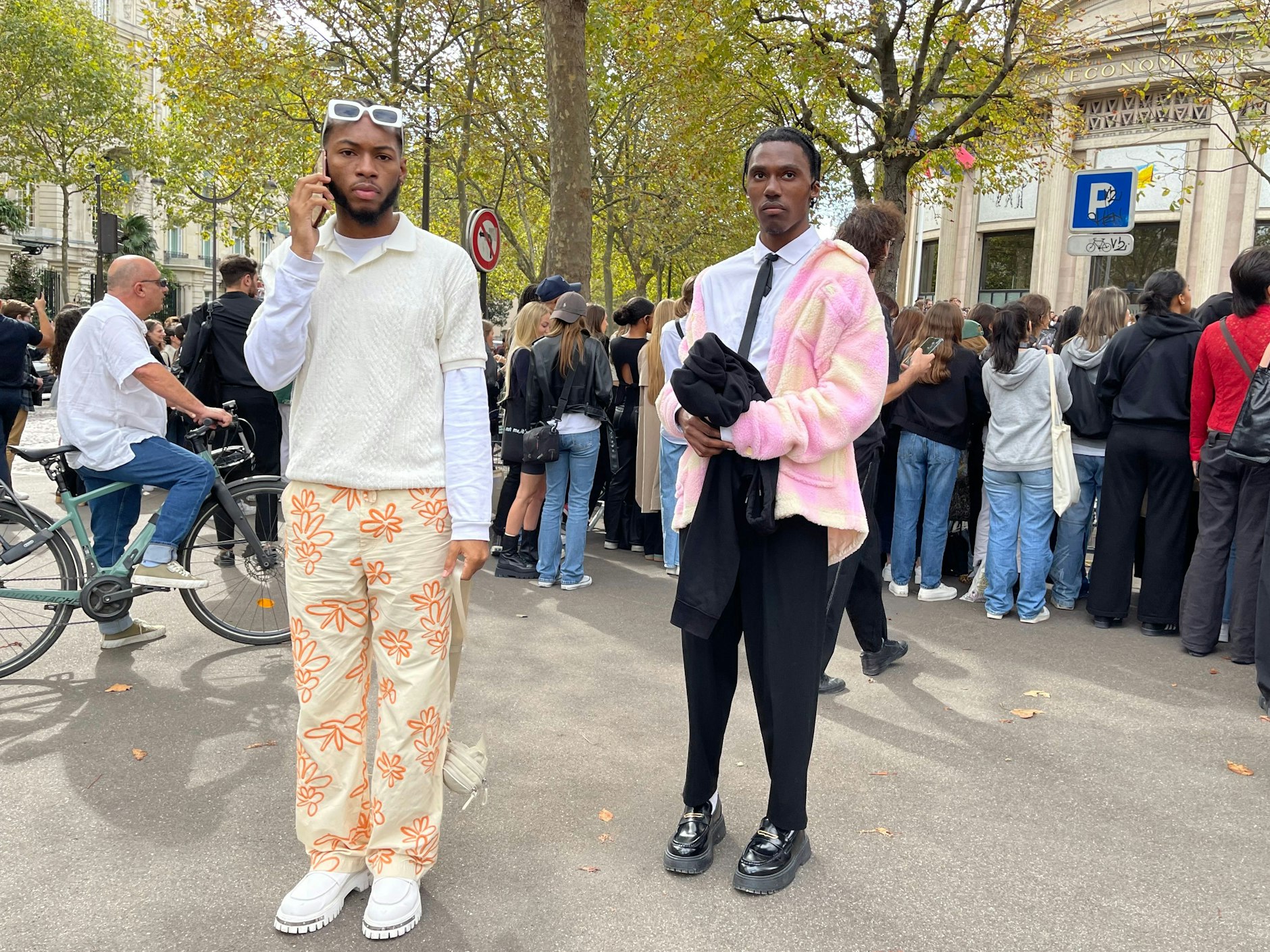 Allô? Geht wohl keiner ran.