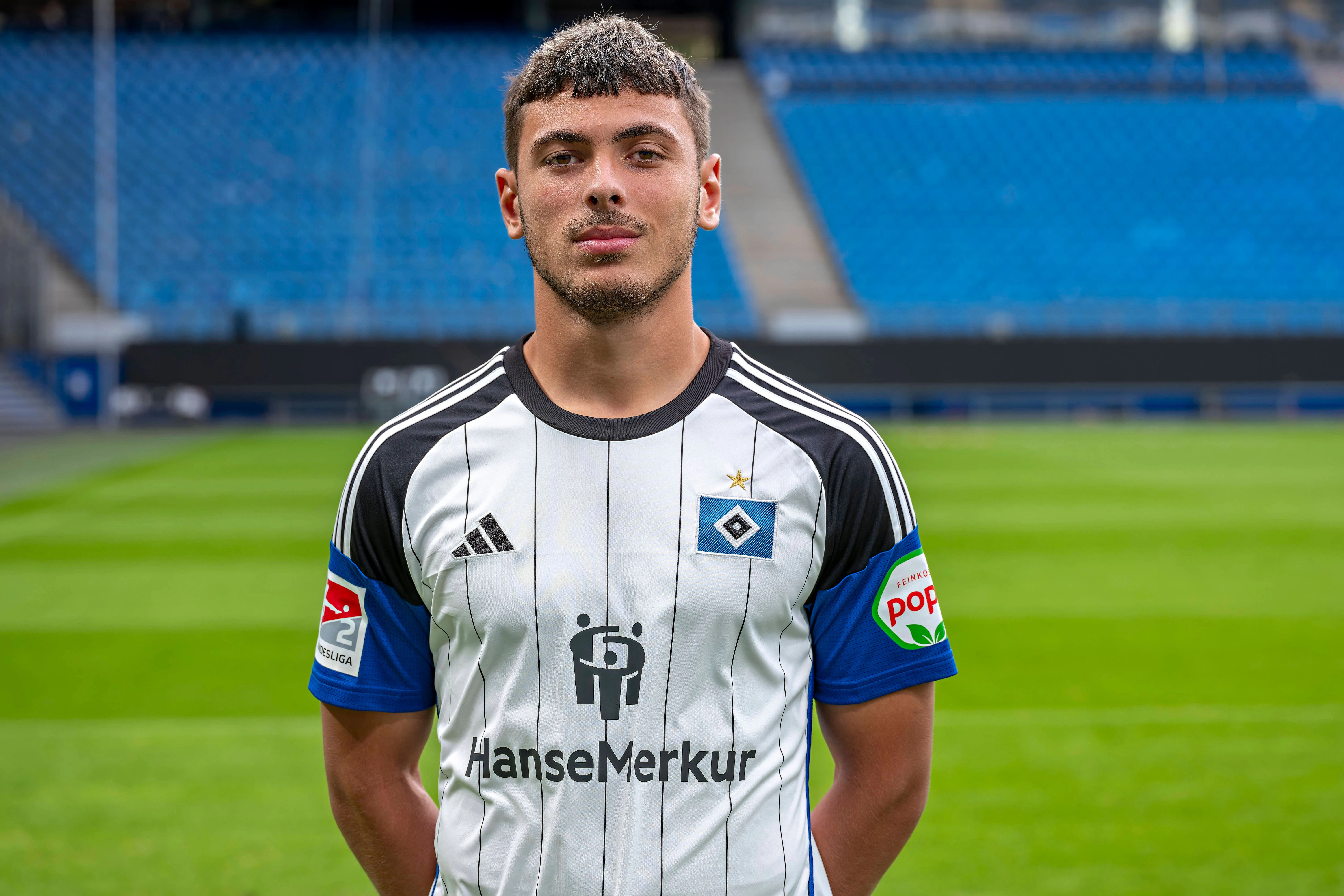 Ebenfalls beteiligt: William Mikelbrencis vom HSV.  