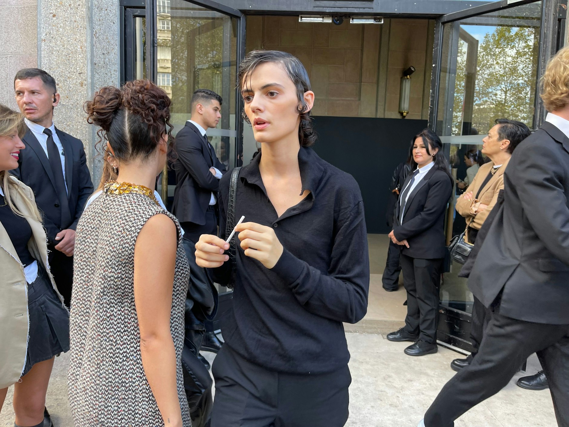 Auch dieses Model muss los.