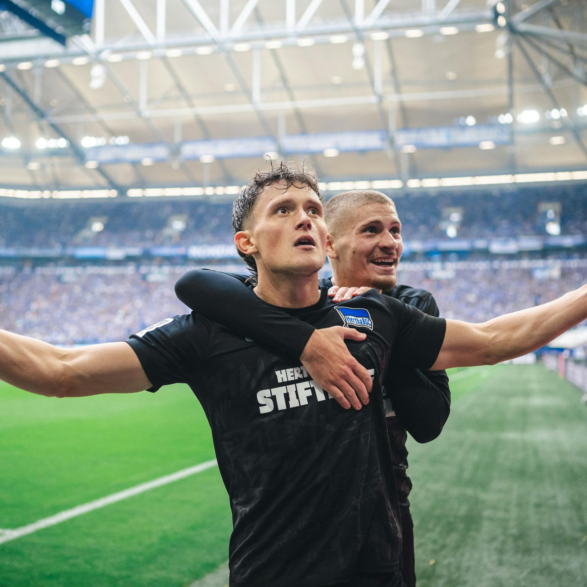 Image - Hertha BSC ist dem FC Schalke 04 nach dem Sieg nicht nur um fünf Punkte enteilt