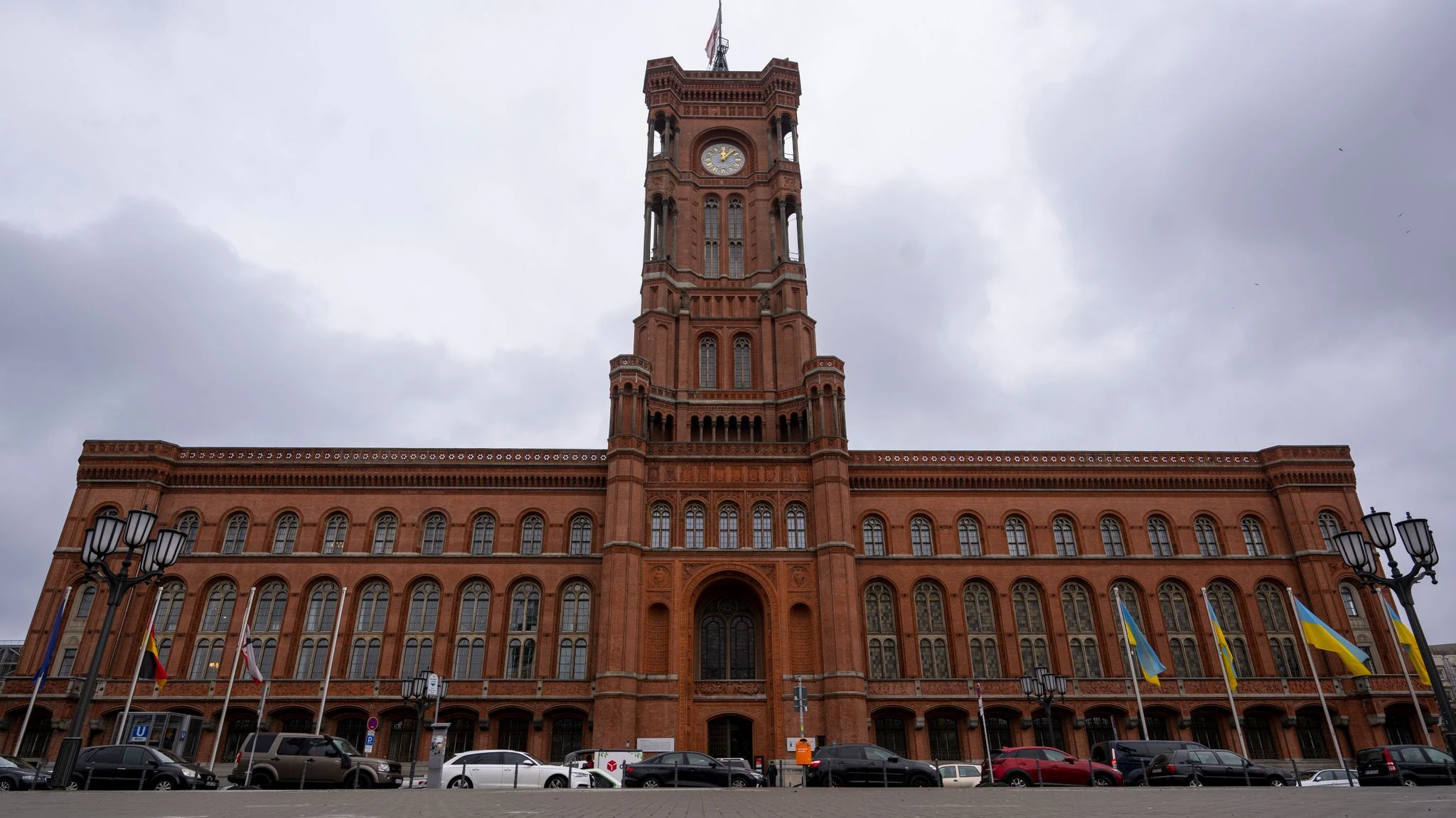 Das Rote Rathaus wurde in „Babylon Berlin“ in die Rote Burg umbenannt.
