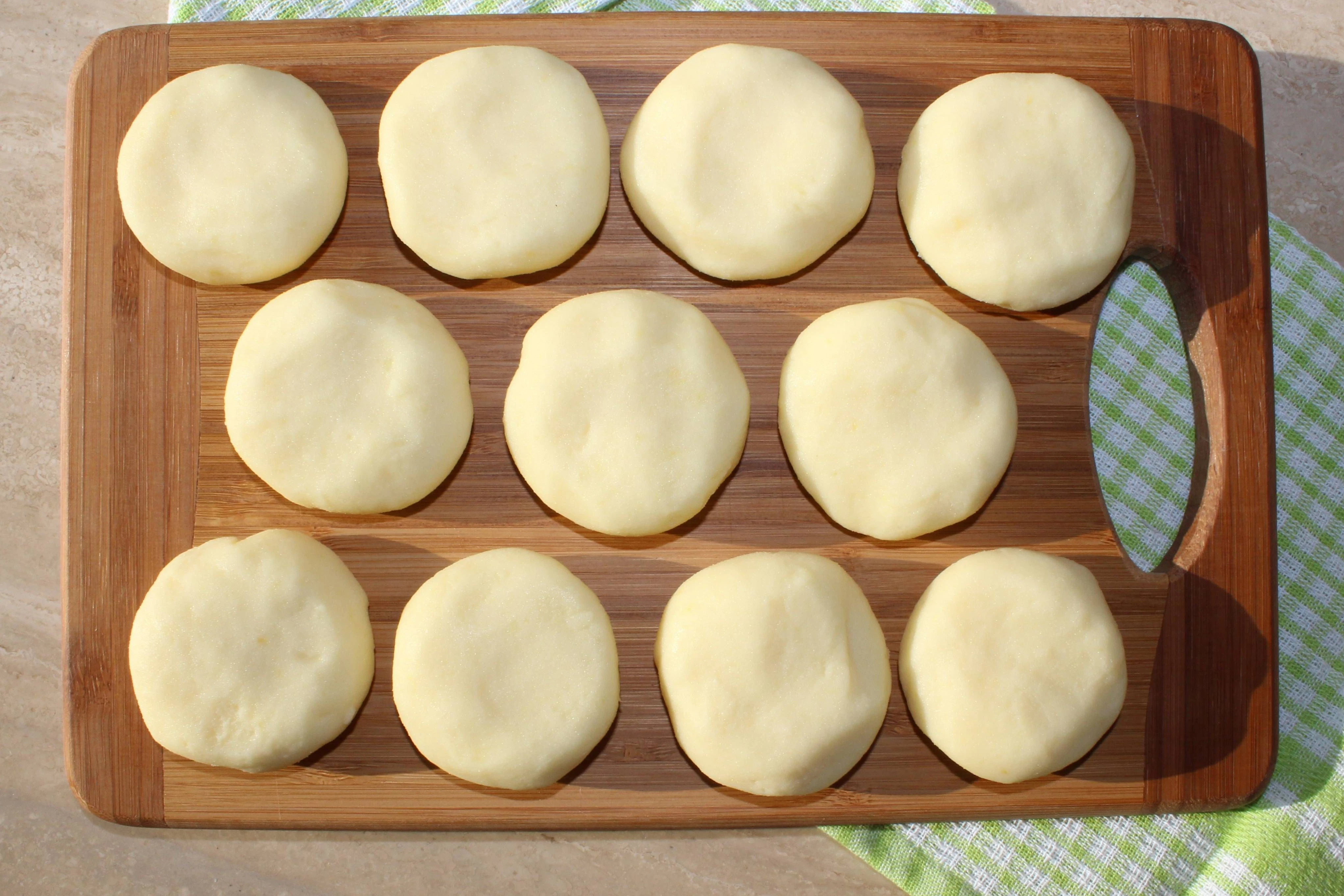 Schlesische Klöße (Kließla) werden komplett aus gekochten Kartoffeln gemacht.