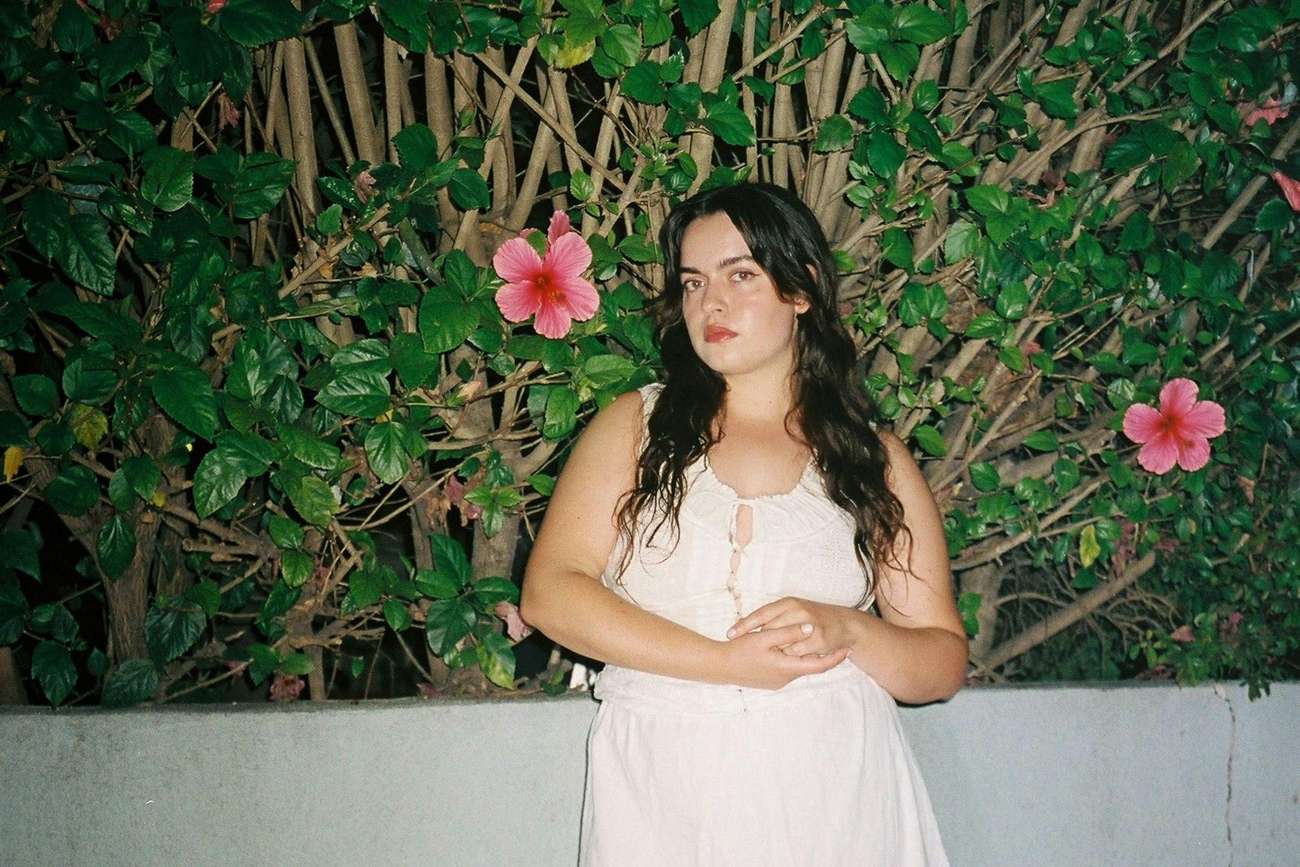 Hat ein Herz für Pflanzen und lässige Melancholie: die Berliner Indie-Rockerin Ilgen-Nur