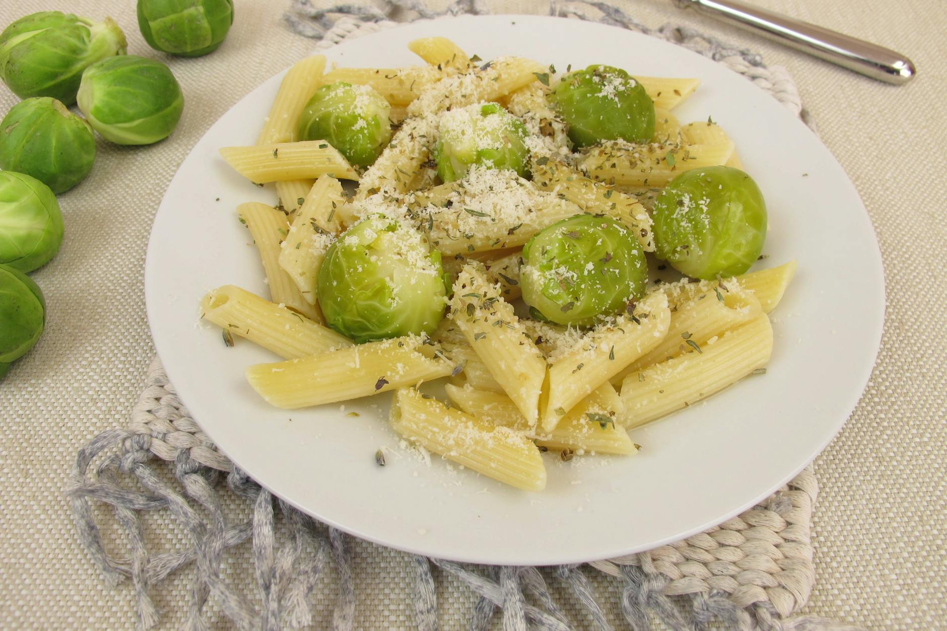 Das Rezept für Rosenkohl-Pasta ist ein wahrer Herbst-Genuss.