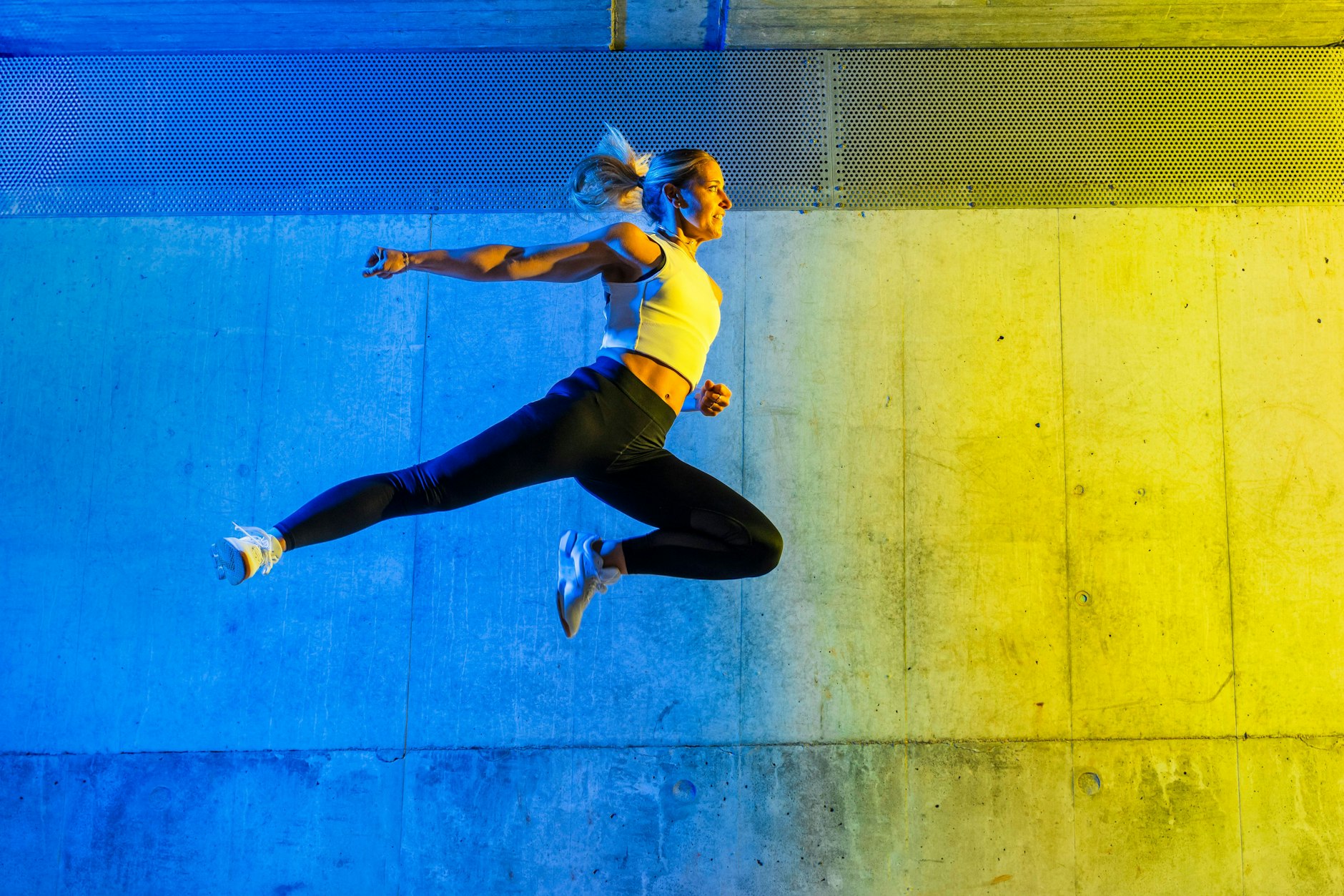 Laut Horoskop geben einige Sternzeichen im November so richtig Vollgas.