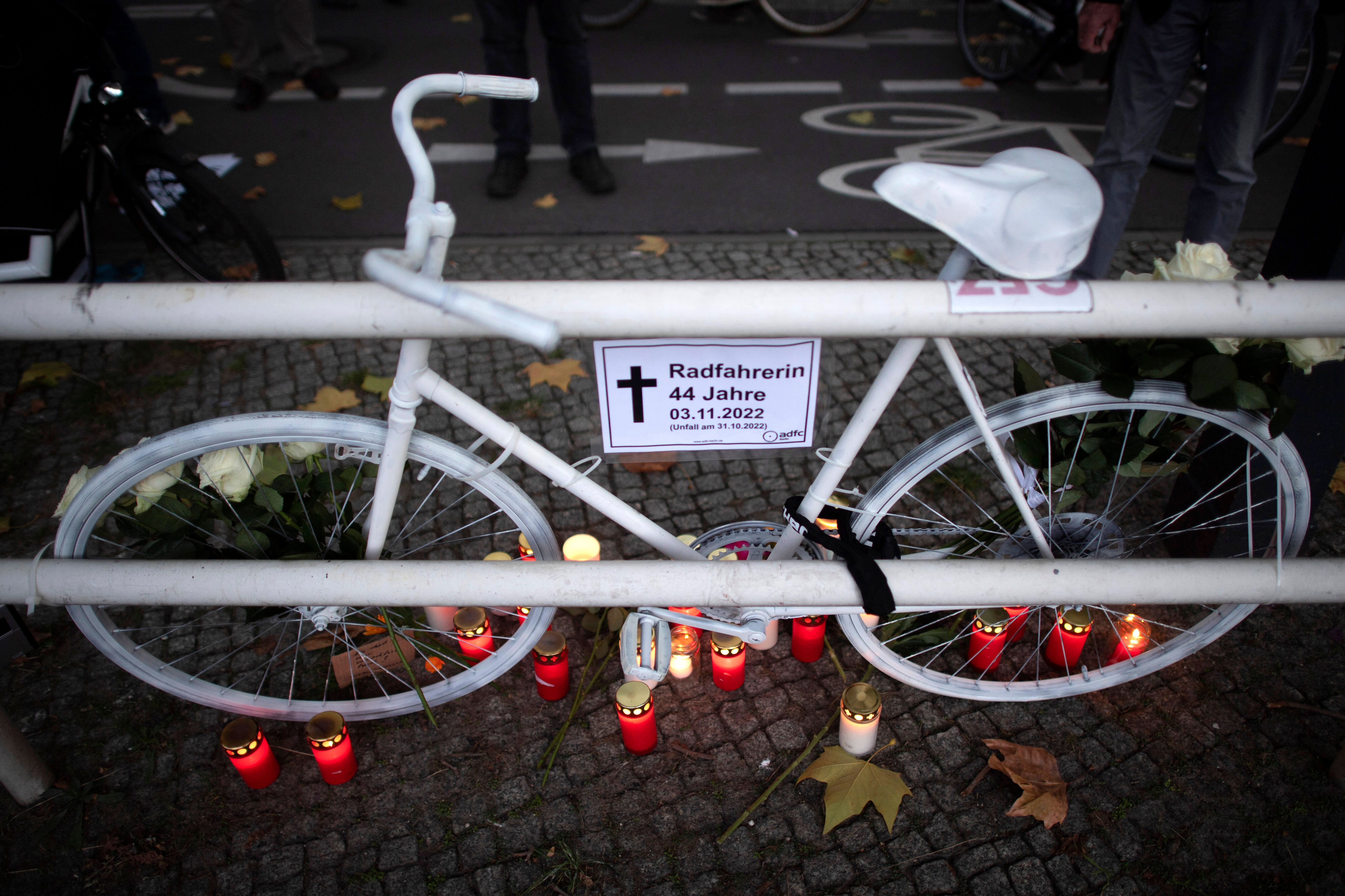 Radfahrerin In Berlin Stirbt Bei Unfall Mit Betonmischer: Keine Anklage ...