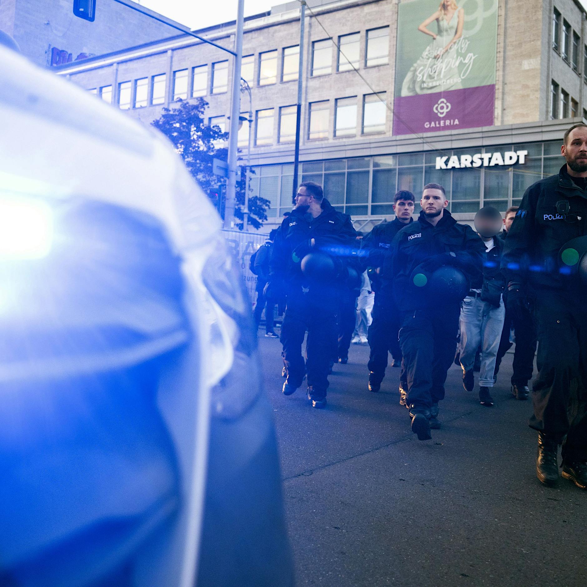 Nahost in Berlin: Molotow-Cocktails auf Polizeiauto – Straftaten mit Israel-Bezug nehmen zu