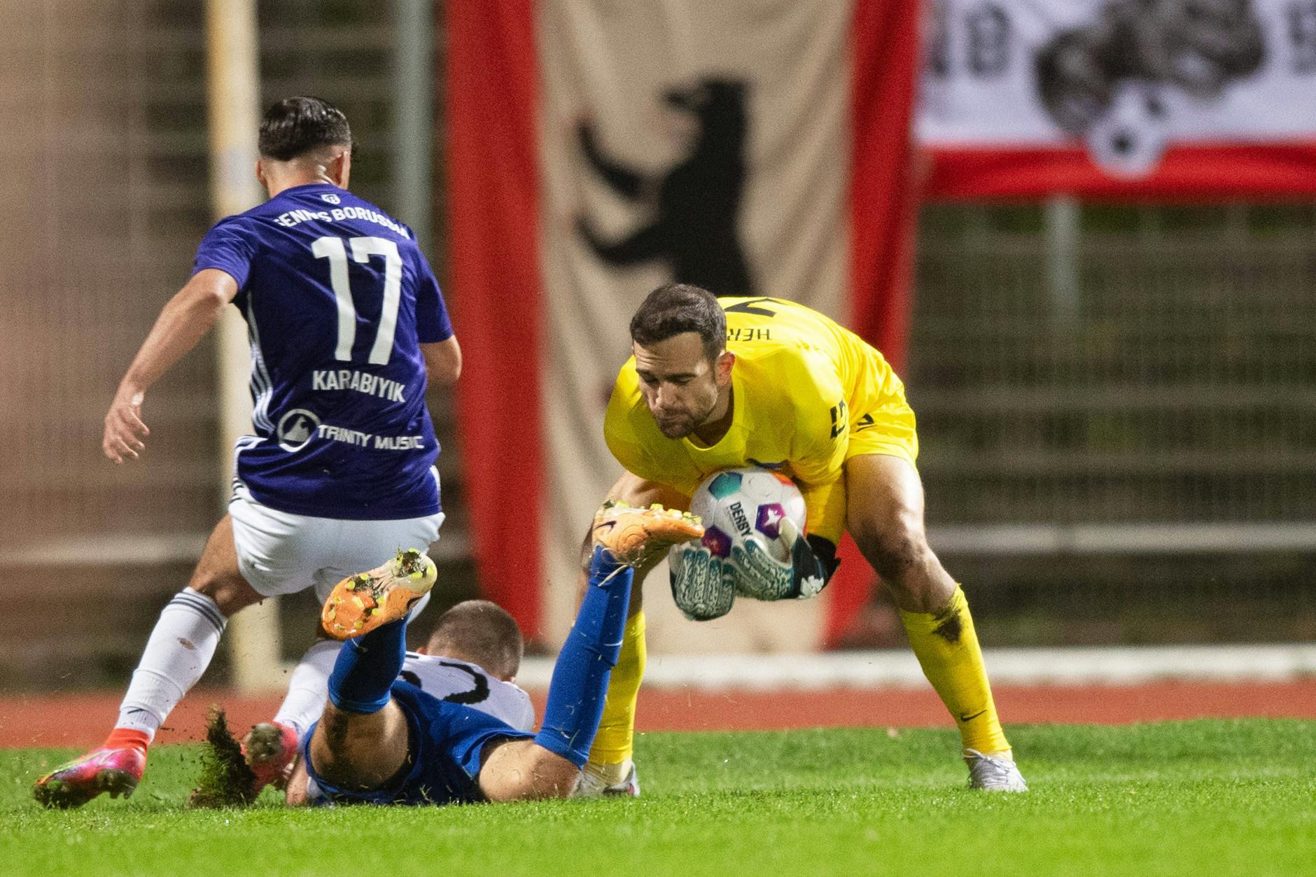Den Ball hatte Marius Gersbeck bei seinem Comeback nach Begnadigung sicher in den Händen.