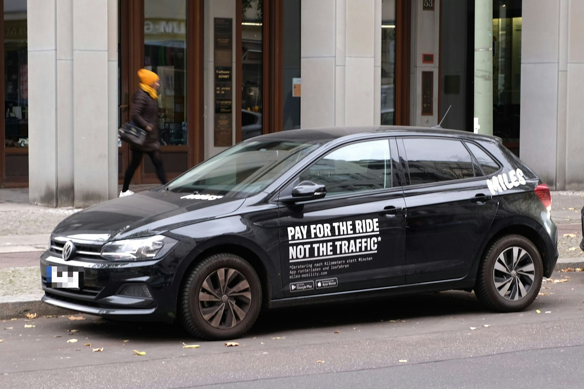 Die Flotte des Carsharing-Anbieters Miles ist riesig und überall in der Stadt zu finden.
