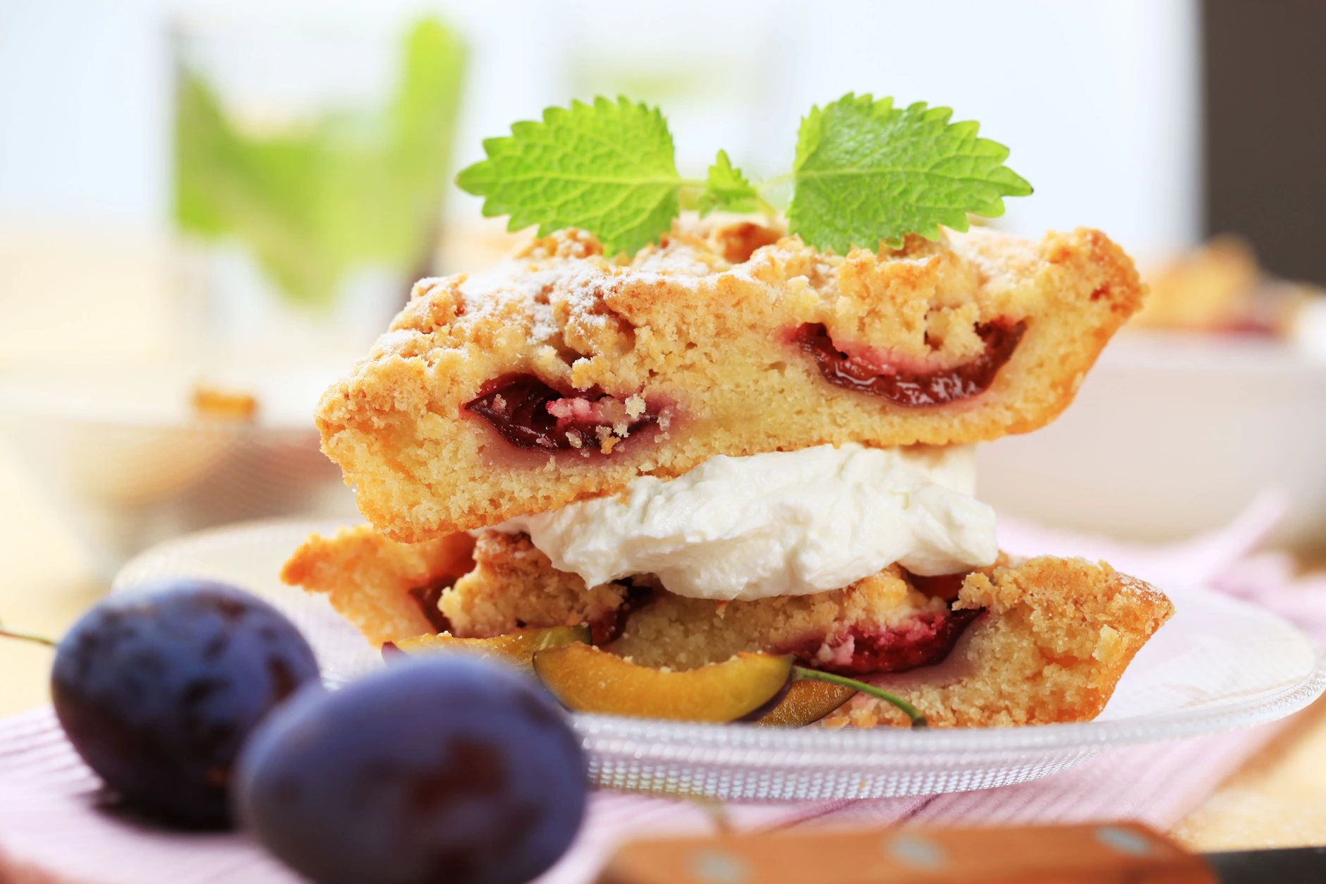 pflaumenkuchen mit schmand und pudding