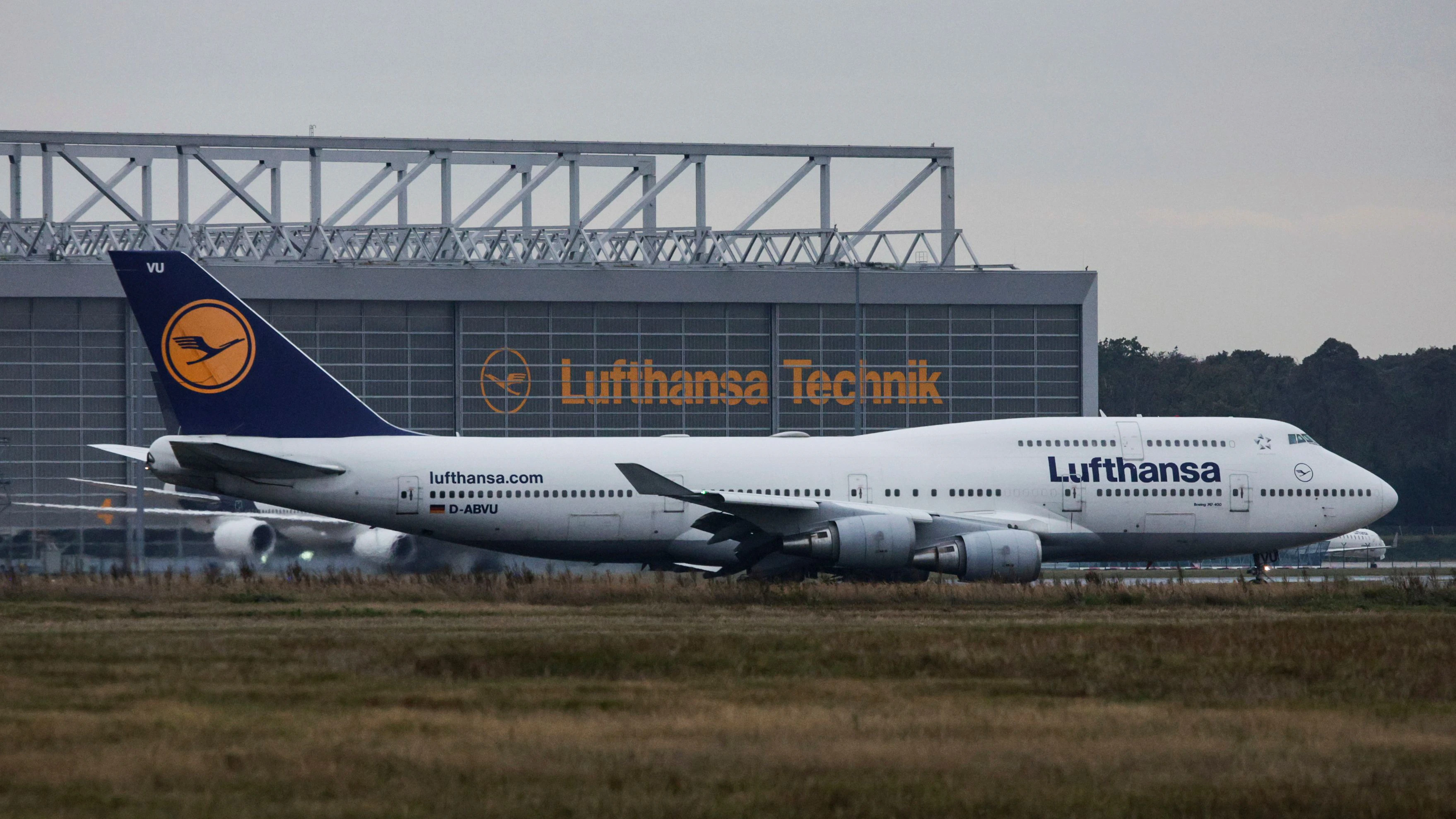 Eine Lufthansa-Maschine aus Tel Aviv ist am späten Donnerstagnachmittag auf dem Flughafen Frankfurt gelandet.&nbsp;