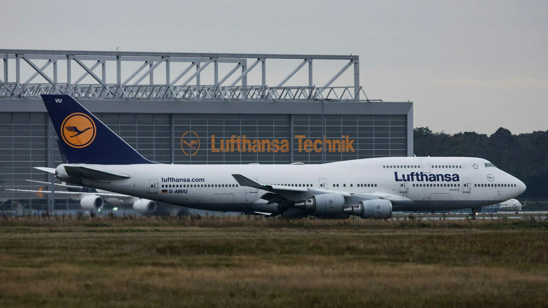 Eine Lufthansa-Maschine aus Tel Aviv ist am späten Donnerstagnachmittag auf dem Flughafen Frankfurt gelandet.&nbsp;