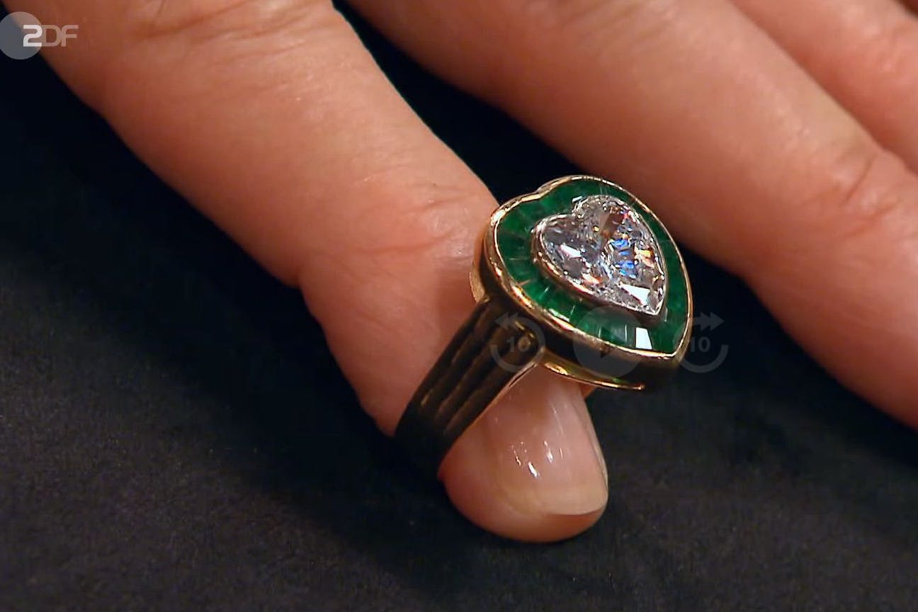 Echter Hingucker-Ring bei „Bares für Rares“. Da staunt selbst die Expertin.