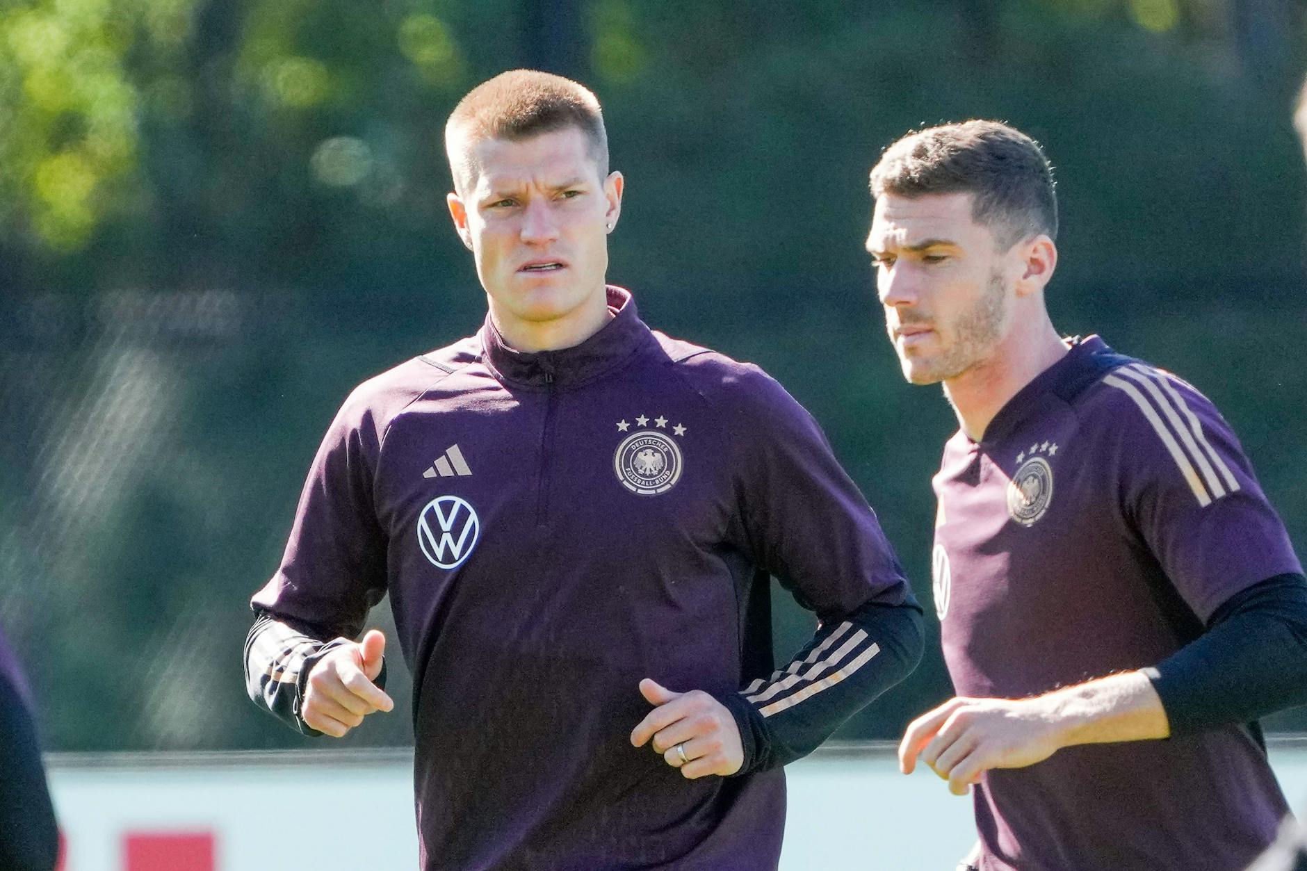 Zwei Unioner für Deutschland: Neben Gosens ist erstmals auch Stürmer Kevin Behrens (l.) bei der Nationalmannschaft dabei.