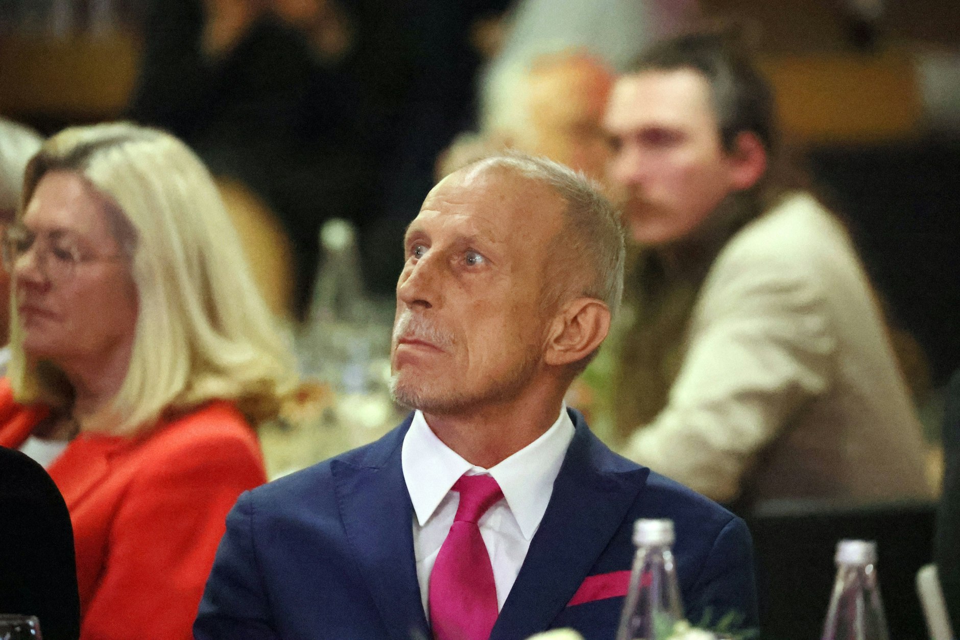 Christoph Daum sah man im März den Kampf gegen den Krebs deutlich an. Die Hoffnung auf eine Heilung hat er kurz vor seinem 70. Geburtstag weiterhin.