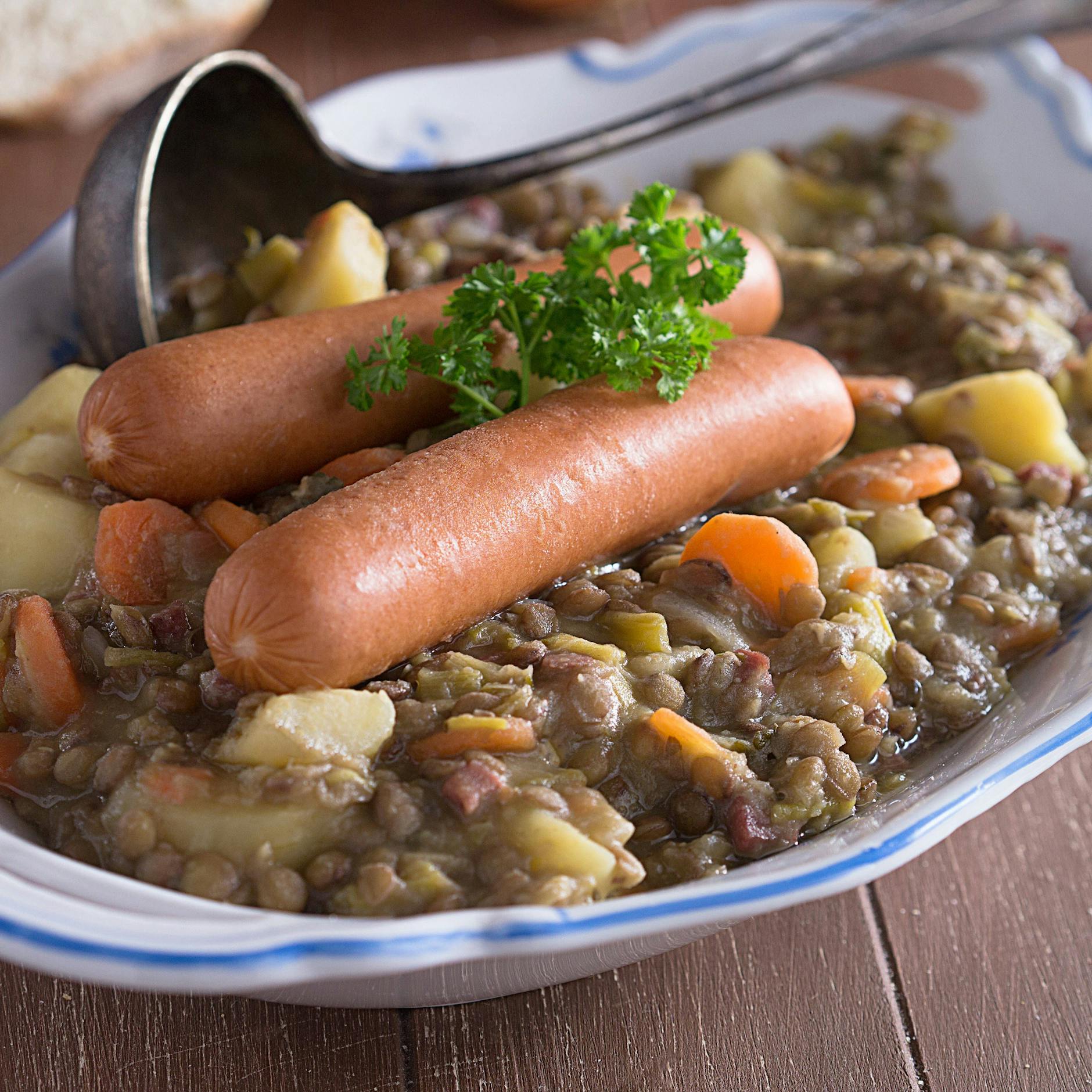 Omas bestes Rezept für Linseneintopf: So zaubern Sie den Suppen-Klassiker