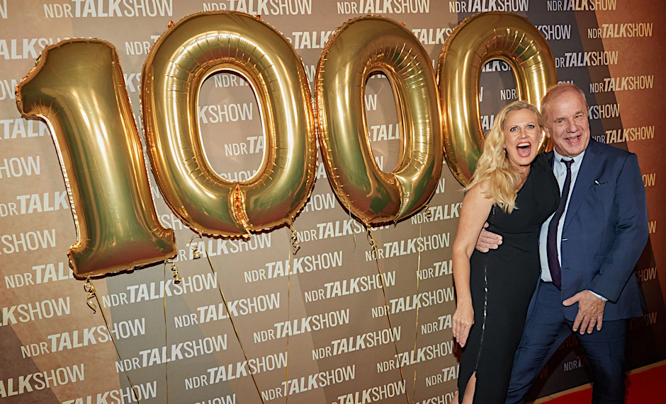 Barbara Schöneberger und Hubertus Meyer-Burckhardt feierten die 1000. Sendung der «NDR Talk Show».  