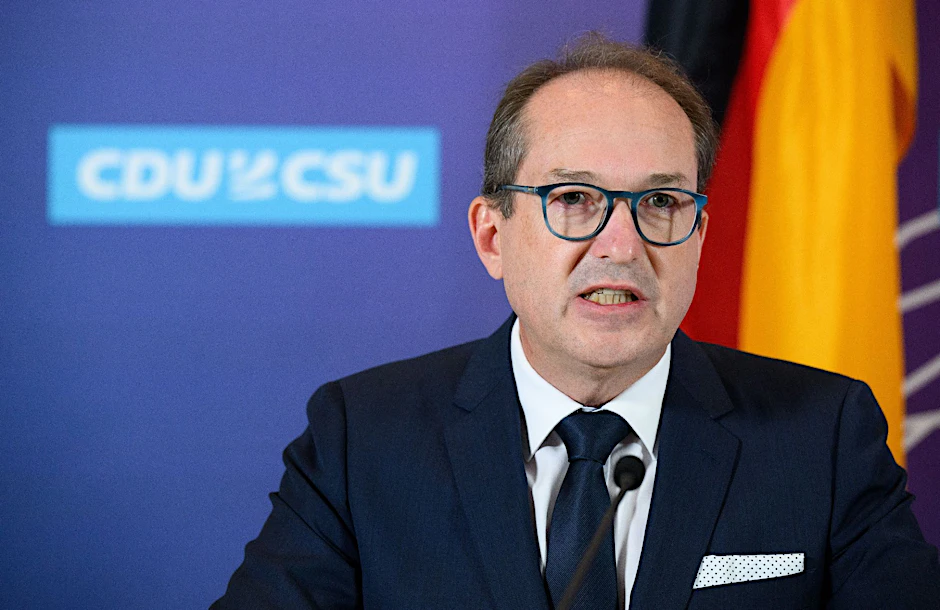«Wer gegen Israel hetzt, soll mit mindestens sechs Monaten Haft rechnen müssen»: Alexander Dobrindt.  