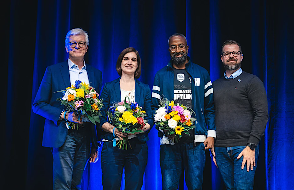 Die Neuen im Präsidium von Hertha BSC: Ralf Thaeter, Anne Noske, Saravanan Sundaram mit Vizepräsident Fabian Drescher (v.l.).