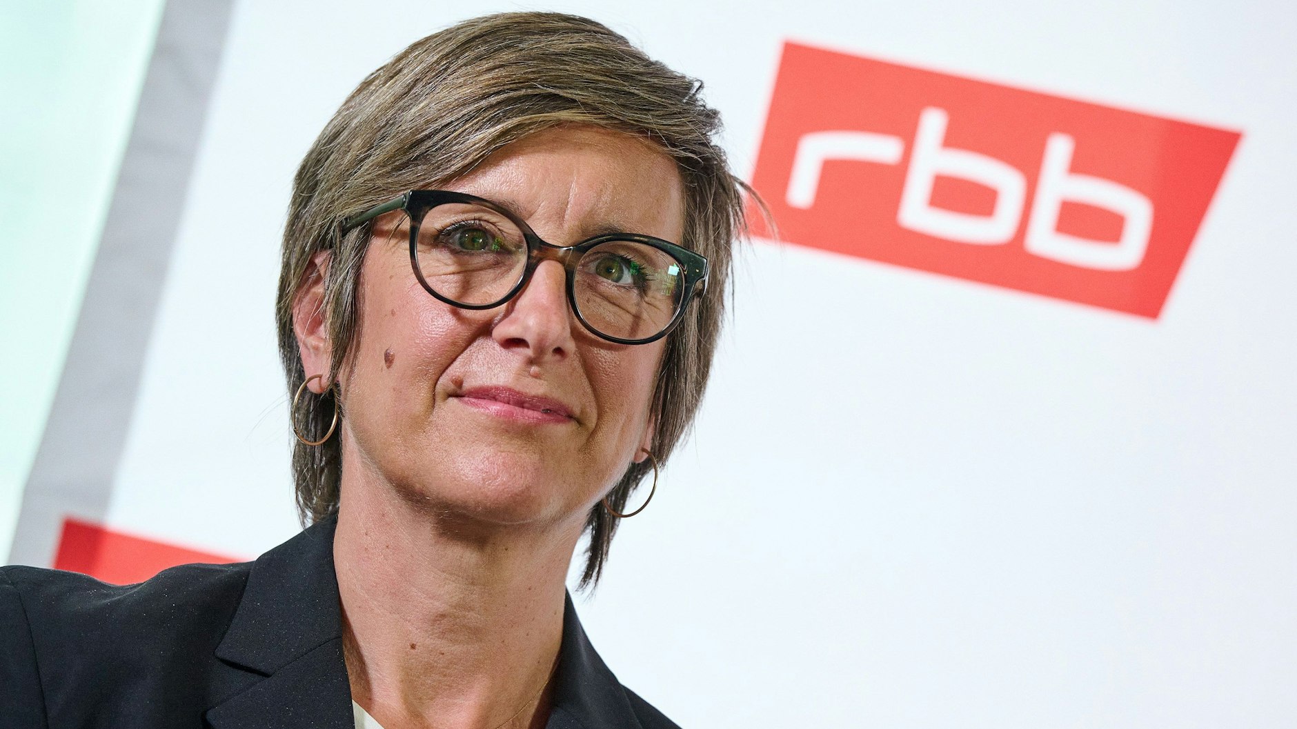 Die neue Intendantin des RBB, Ulrike Demmer, schaut in die Zukunft.