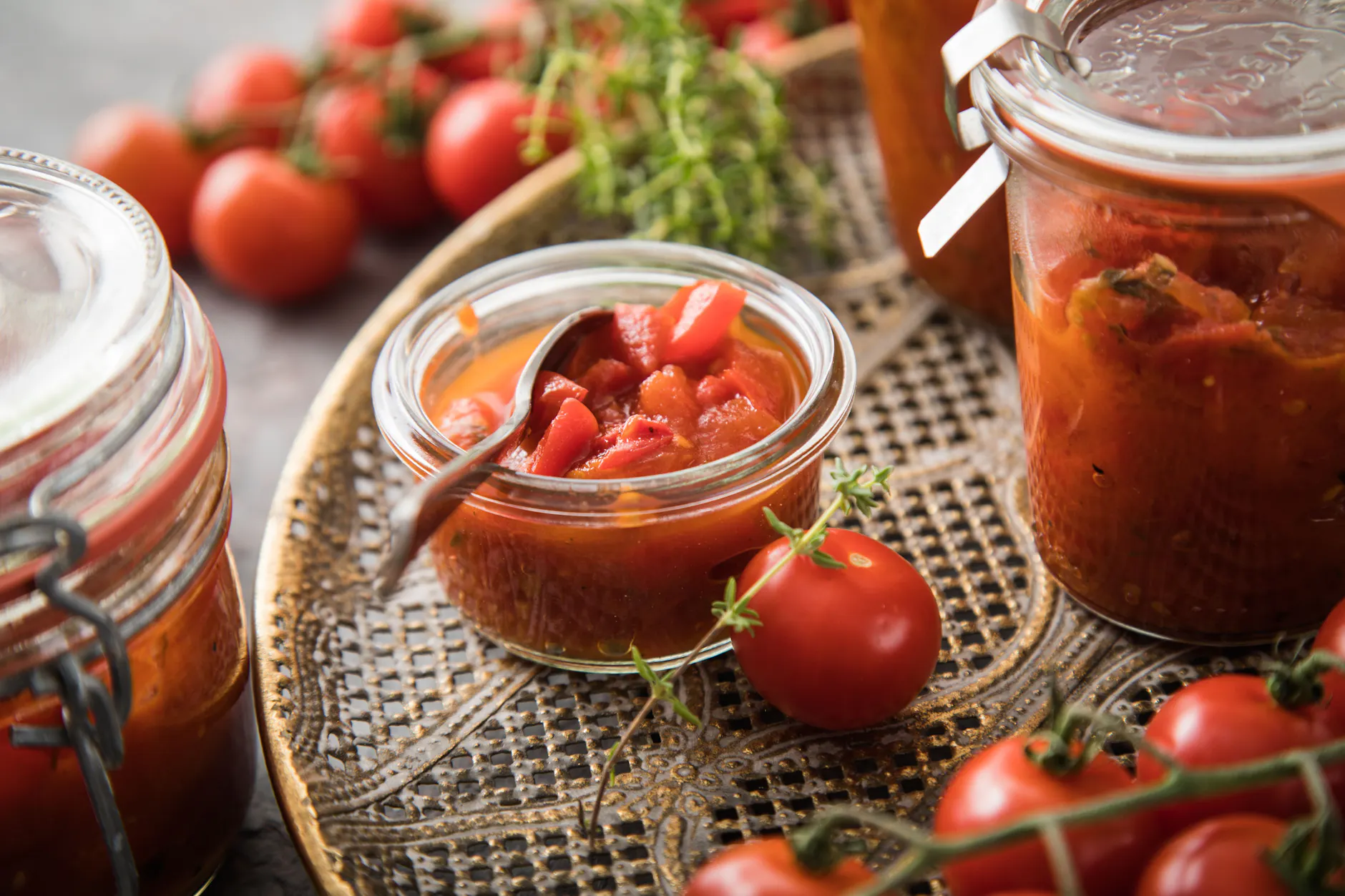 Das Chutney-Grundrezept lädt zum Experimentieren ein, hier zum Beispiel mit Tomaten.
