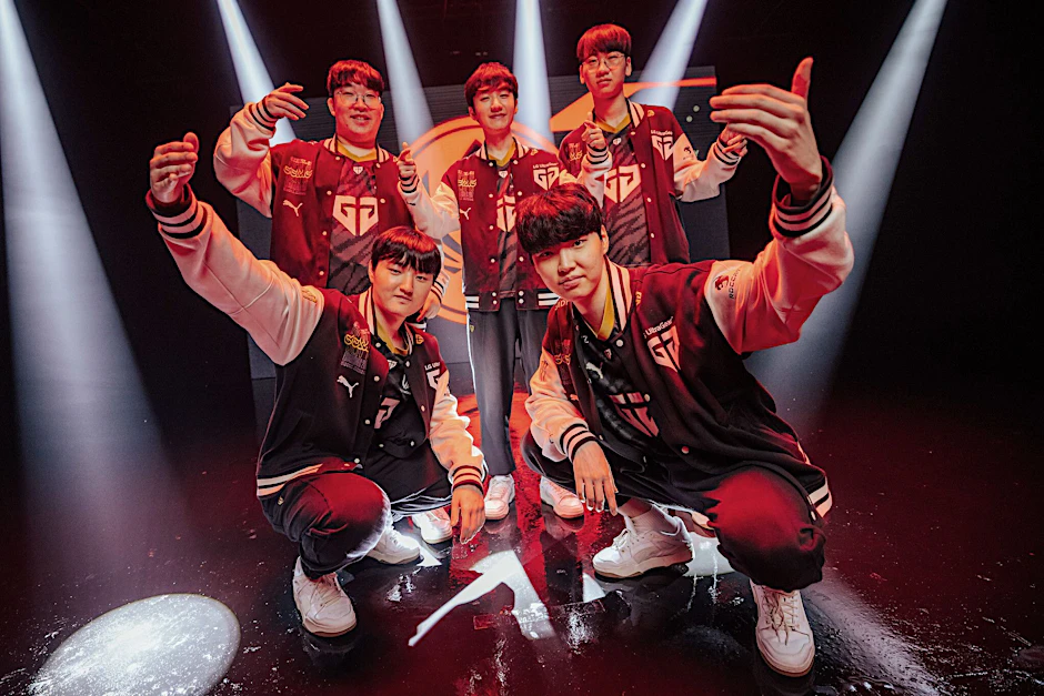 Gen.G kann nach dem klaren 3:0 gegen T1 den dritten Titel der LoL-Liga LCK in Folge feiern.  