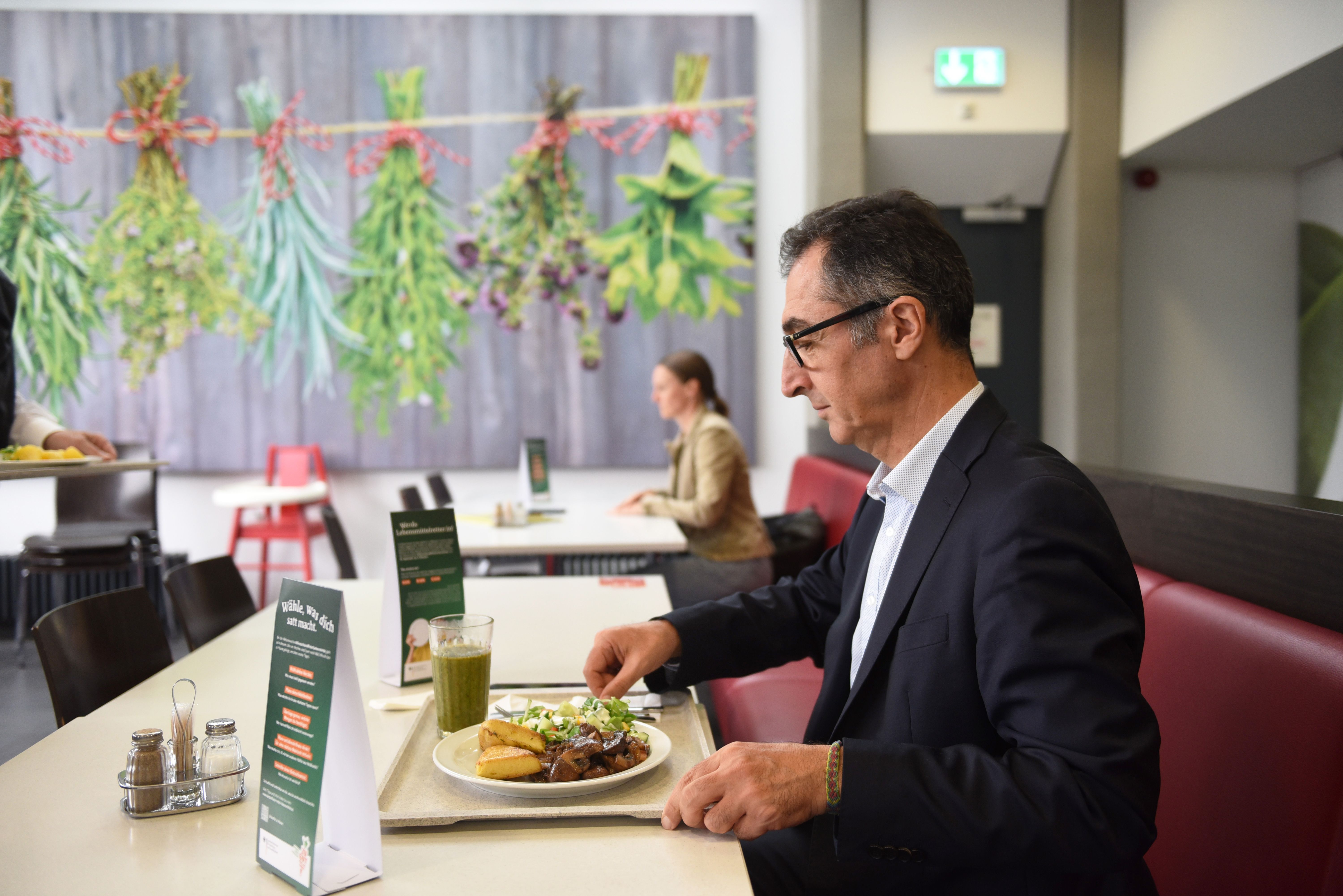 Millionen in die Tonne: Berlin scheitert beim Kampf gegen Lebensmittelabfälle