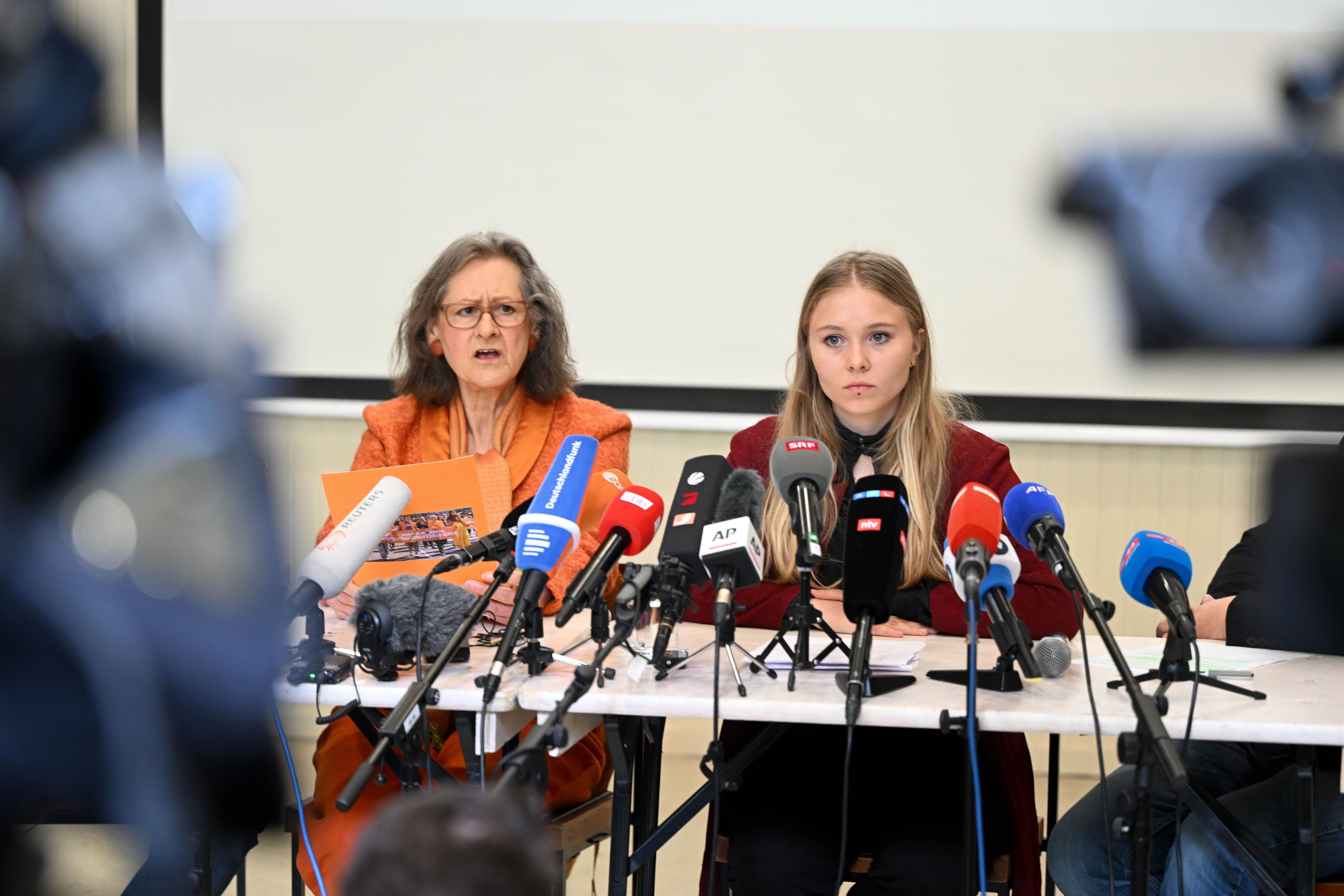 Stilkritik: Die Letzte Generation und ihr Faible für Orange