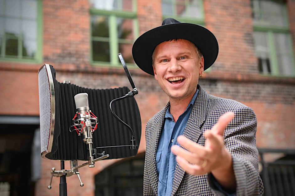 Schauspieler Robert Stadlober hat ein bekanntes Gesicht – ist aber deshalb noch lange kein Bekannter.