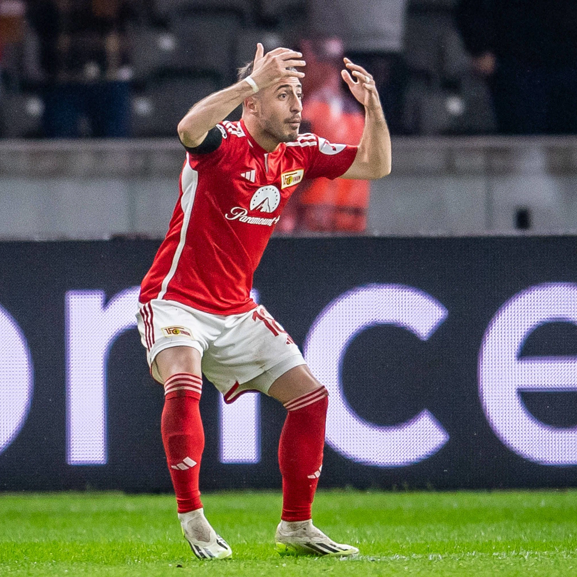 Josip Juranovic kann es selbst nicht fassen. Er muss jetzt erstmal länger beim 1. FC Union pausieren.