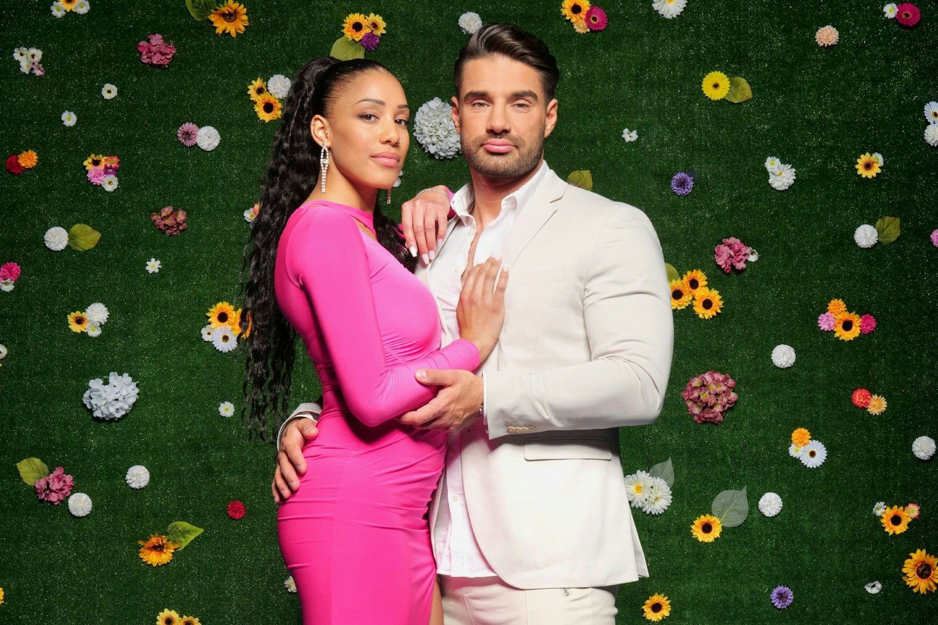 Aleksandar Petrovic und Vanessa Nwattu legten sich im „Sommerhaus der Stars“ mit Walentina Doronina und Can Kaplan an.