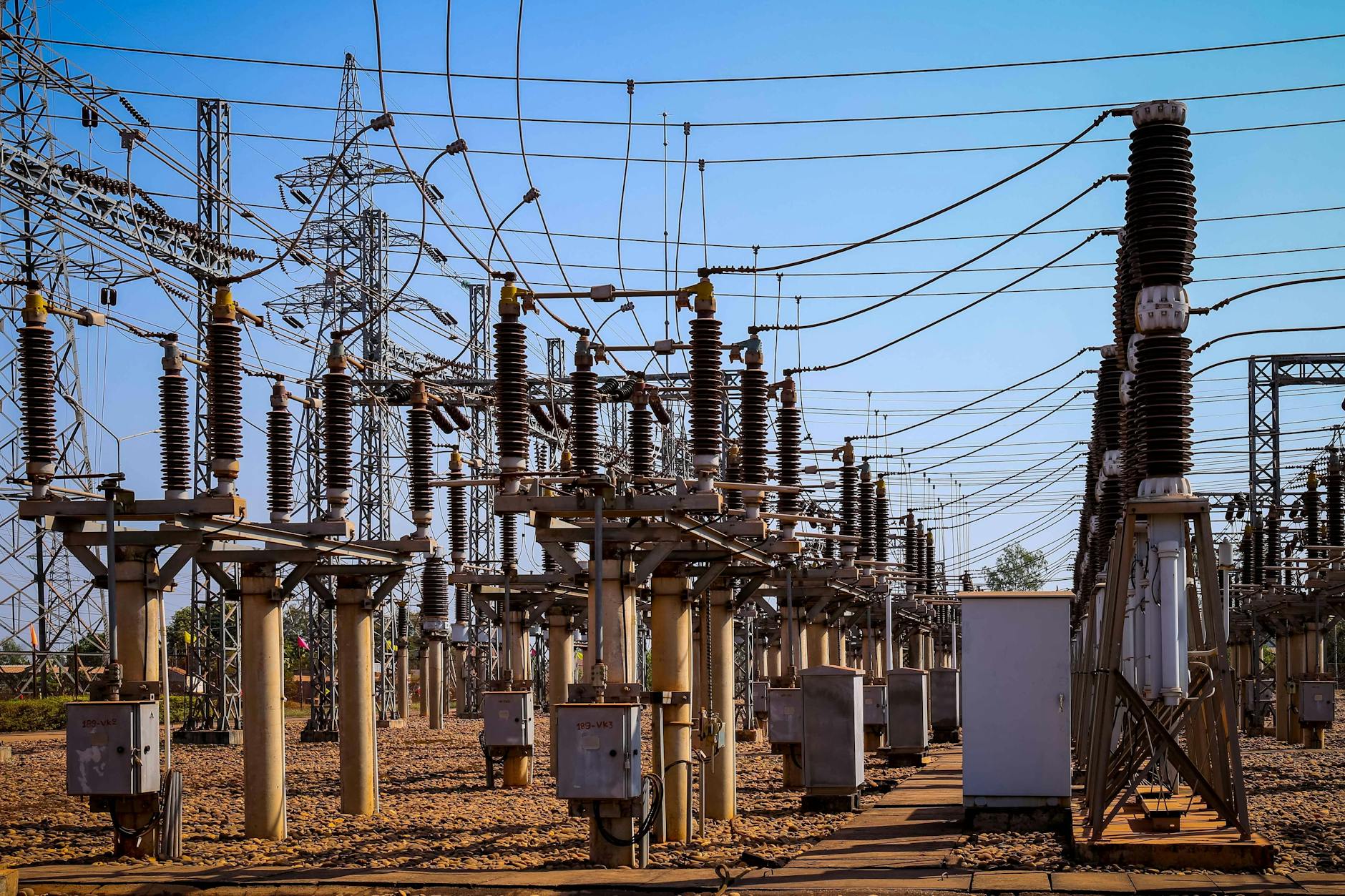 Ein Umspannwerk für die China-Laos-Eisenbahn in Vientiane ist ein symbolisches Projekt der Belt and Road Initiative.