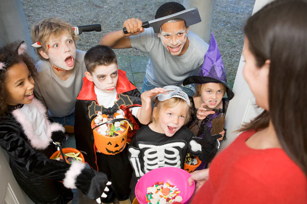 Halloween-Streich geht schief – wer zahlt den Schaden an Haus oder Auto?