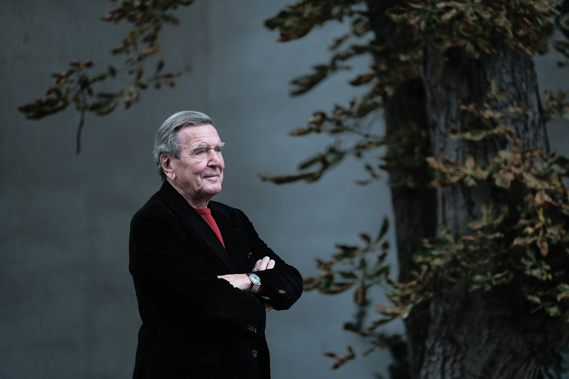 Gerhard Schröder (SPD), Bundeskanzler a. D., findet, dass Bundeskanzler Olaf Scholz&nbsp;mit Blick auf Israel aktuell keine Fehler macht.