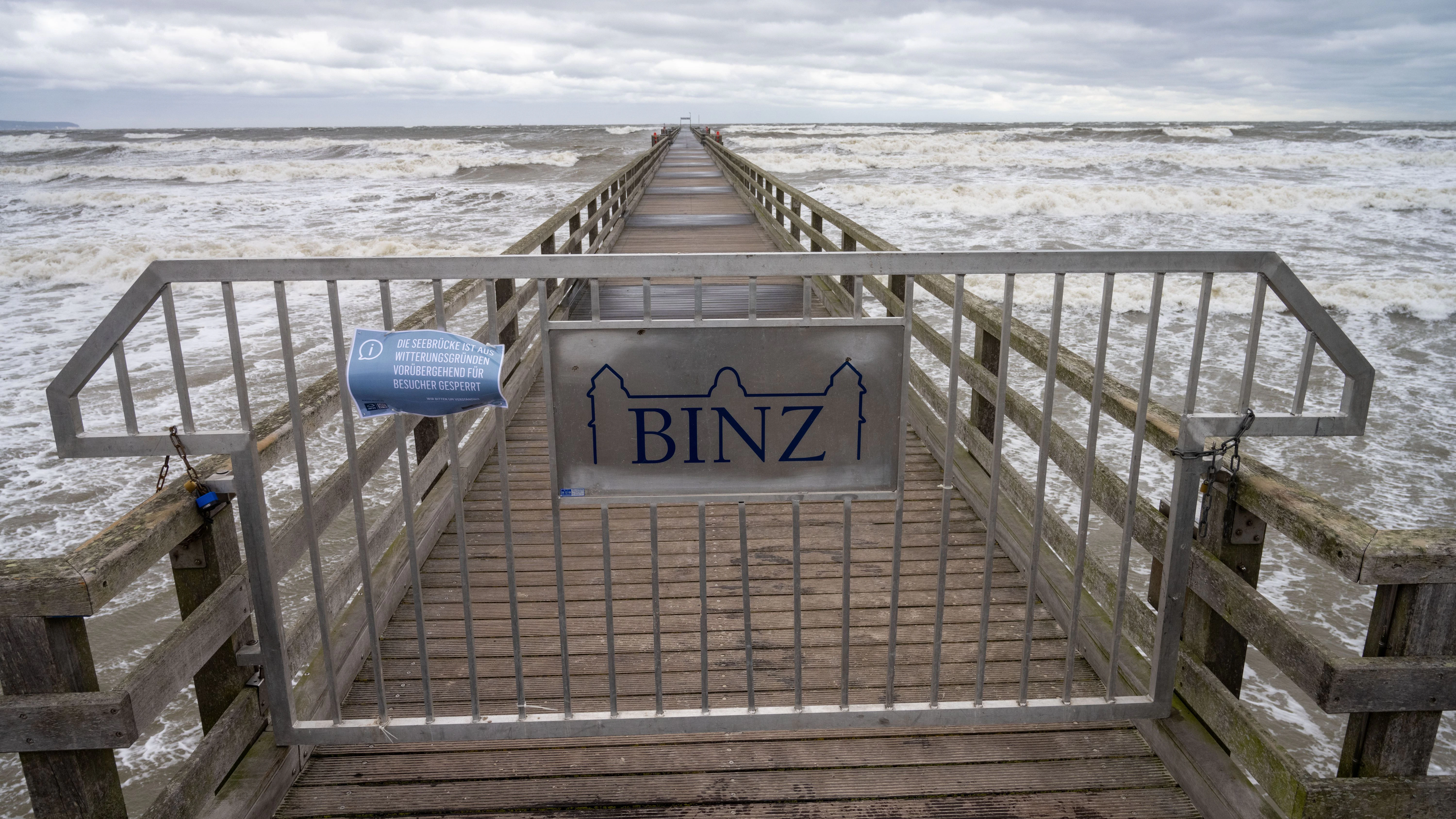 Auch in Binz war die Seebrücke gesperrt.