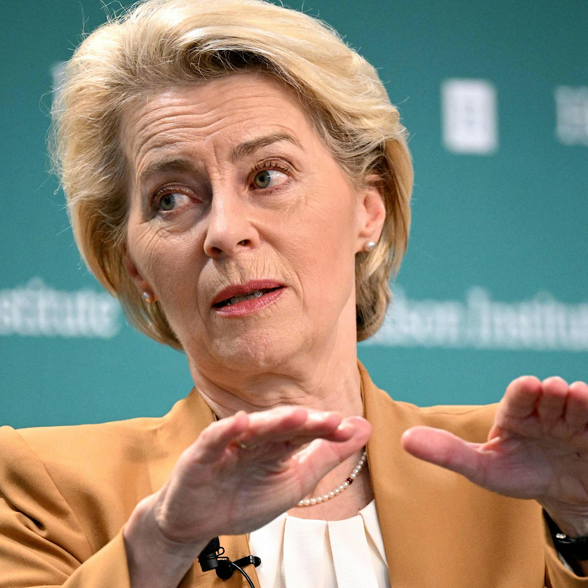 Israel-Gaza-Krieg: Aufstand von EU-Mitarbeitern gegen Ursula von der Leyen – doppelte Standards des Westens