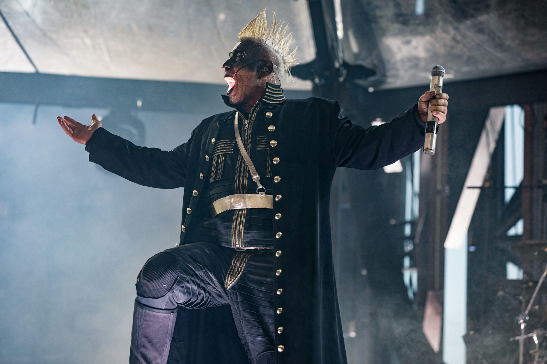 Till Lindemann, der Frontmann von Rammstein, beim Konzert der Band in Odense in Dänemark. Wird die Show bei der Tour im Jahr 2024 die gleiche sein?