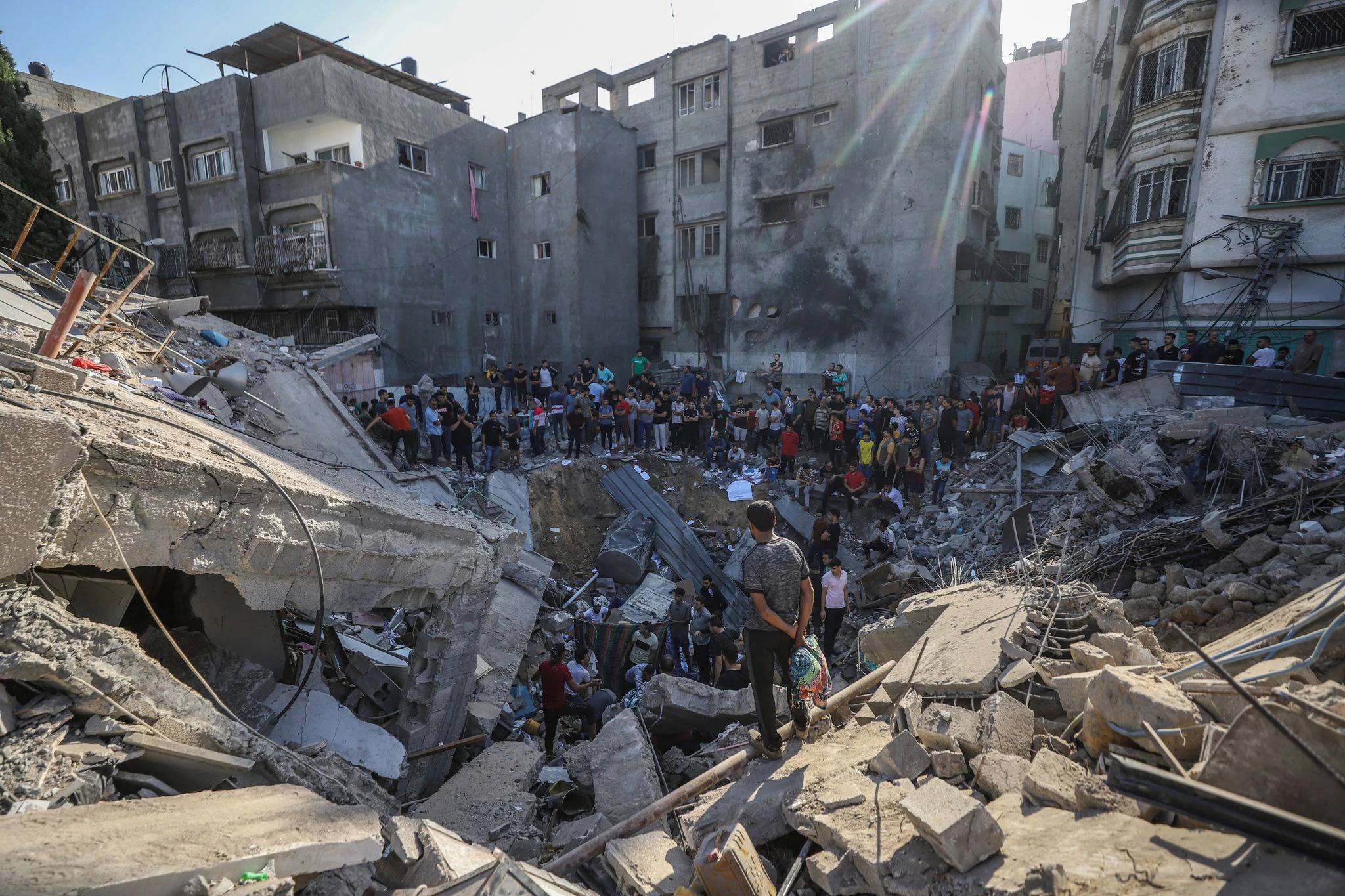 Ein zerstörtes Gebäude in Gaza-Stadt nach einem israelischen Luftangriff.  