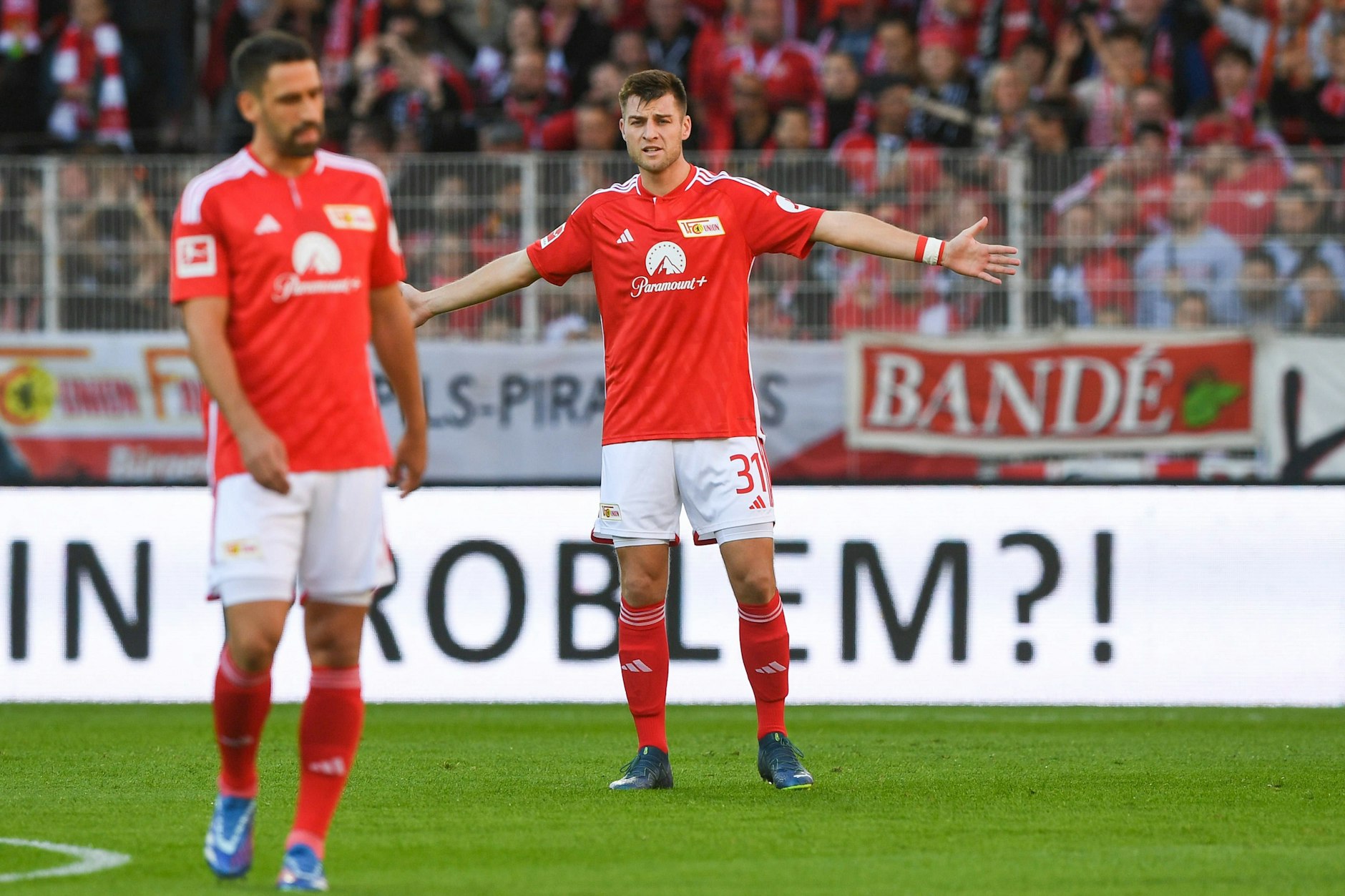 Konnten dem 1. FC Union nach ihrer Rückkehr nicht auf Anhieb helfen: Rani Khedira und Robin Knoche (r.).