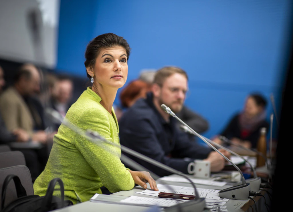 Linke-Mitglieder schreiben emotionalen Brief an Wagenknecht – Details zum Parteiausschlussverfahren