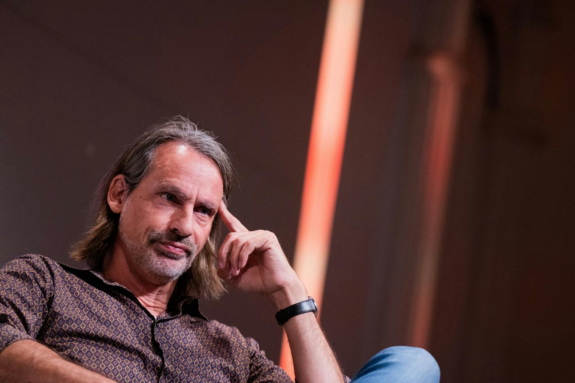 Richard David Precht äußert sich zur Gefahr eines russischen Angriffs auf die Nato.