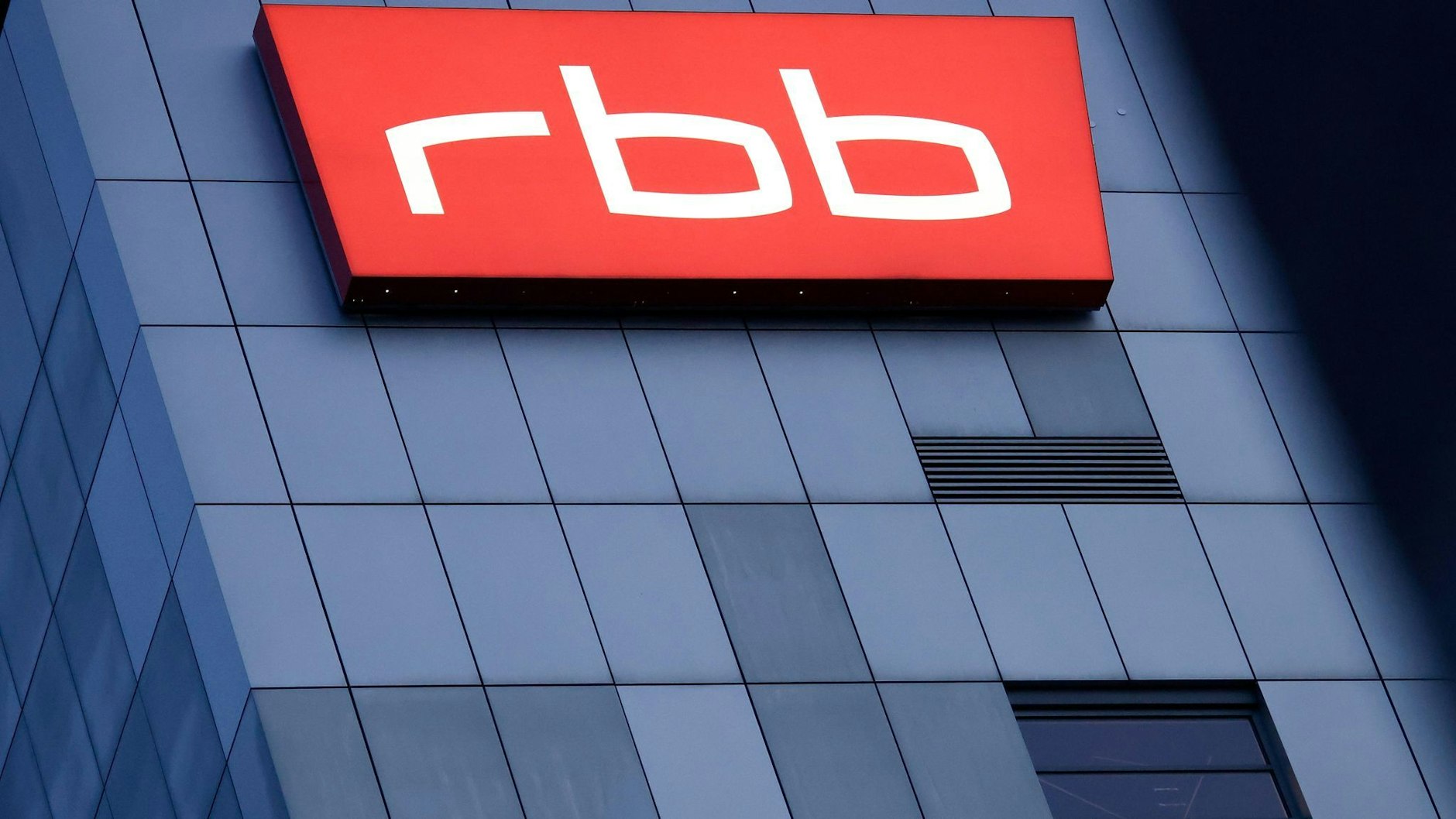 Der RBB fordert laut Gericht Geld von Ex-Intendantin Patricia Schlesinger zurück. 