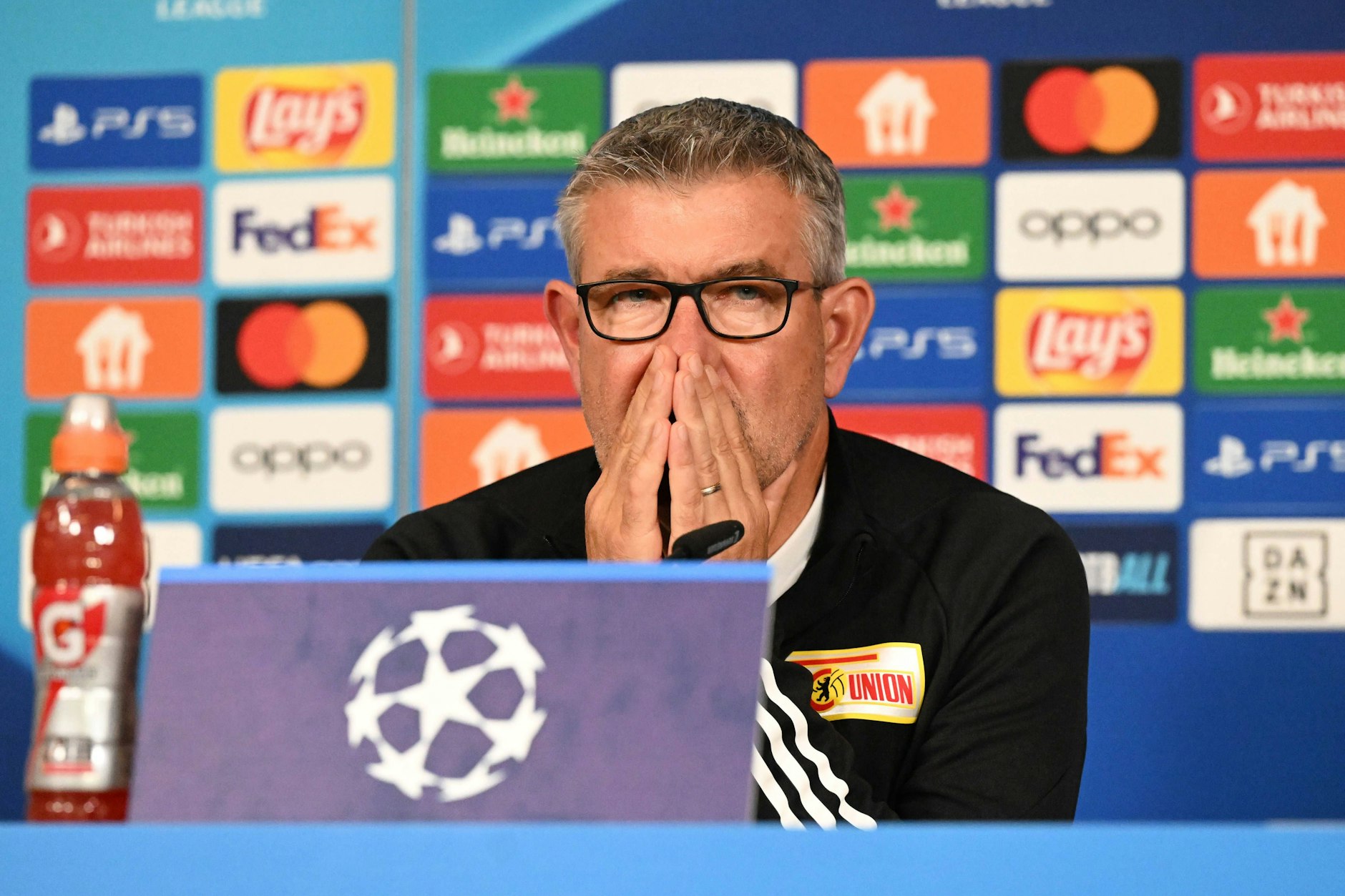 Bangt nicht um seine Zukunft beim 1. FC Union: Trainer Urs Fischer vor dem Champions-League-Spiel gegen den SSC Neapel.