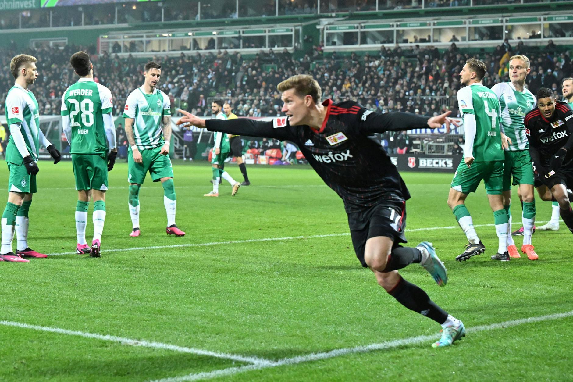 25. Januar im Weserstadion: Kevin Behrens wurde nach seinem Kopfballtor zum 2:1 bei Werder Bremen zu Unions Überflieger.