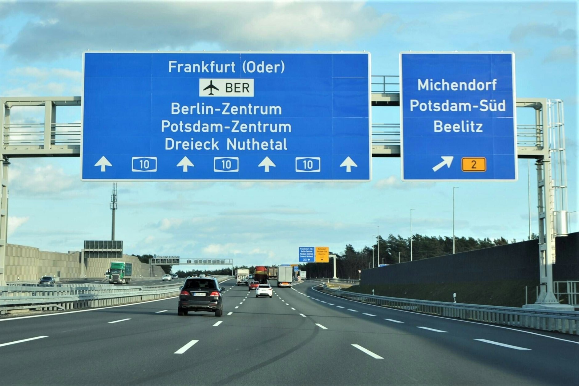 Auf der A10 wird es am Samstag Sperrungen geben.