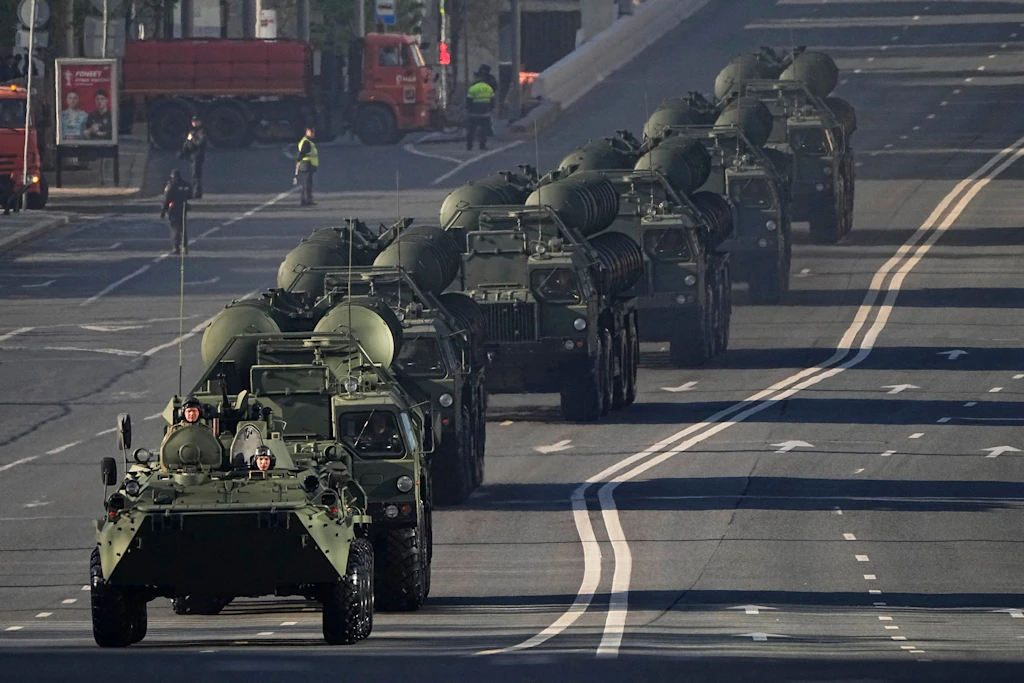 Russland will ein Drittel seines Etats ins Militär stecken