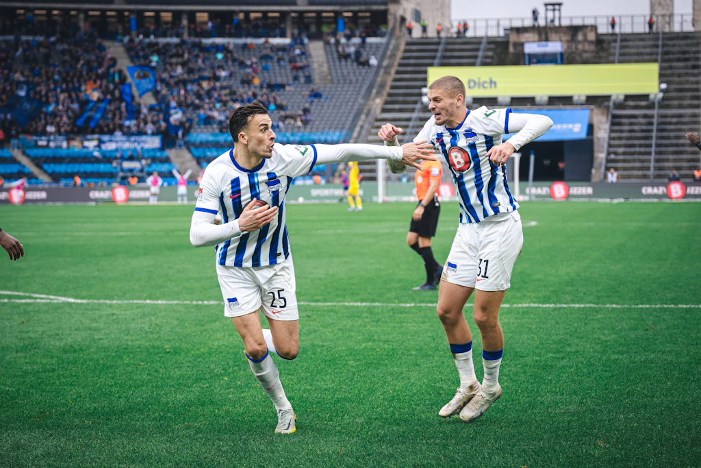Haris Tabakovic schießt Hertha BSC zum Heimsieg gegen den SC Paderborn