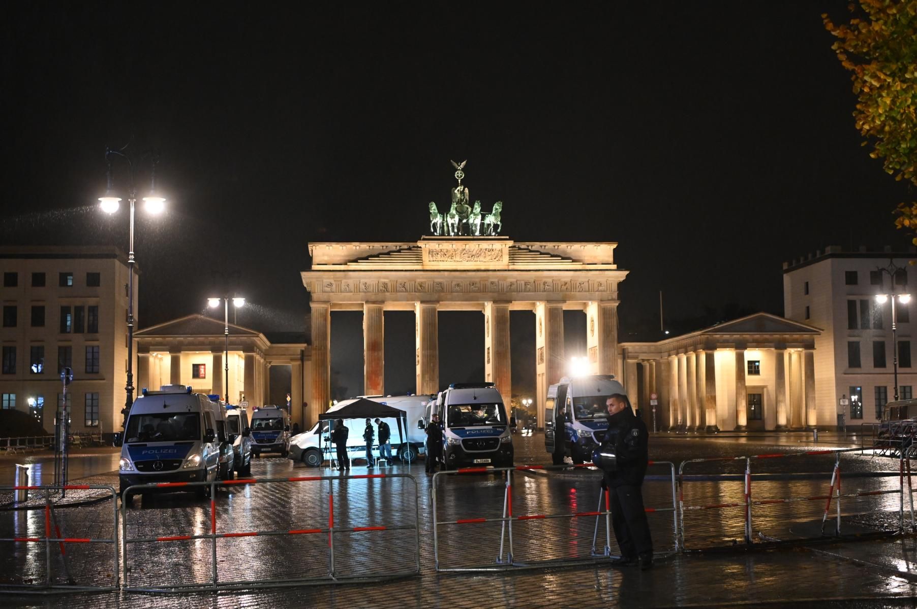 Brandenburger Tor: Polizei löste propalästinensische Kundgebung auf