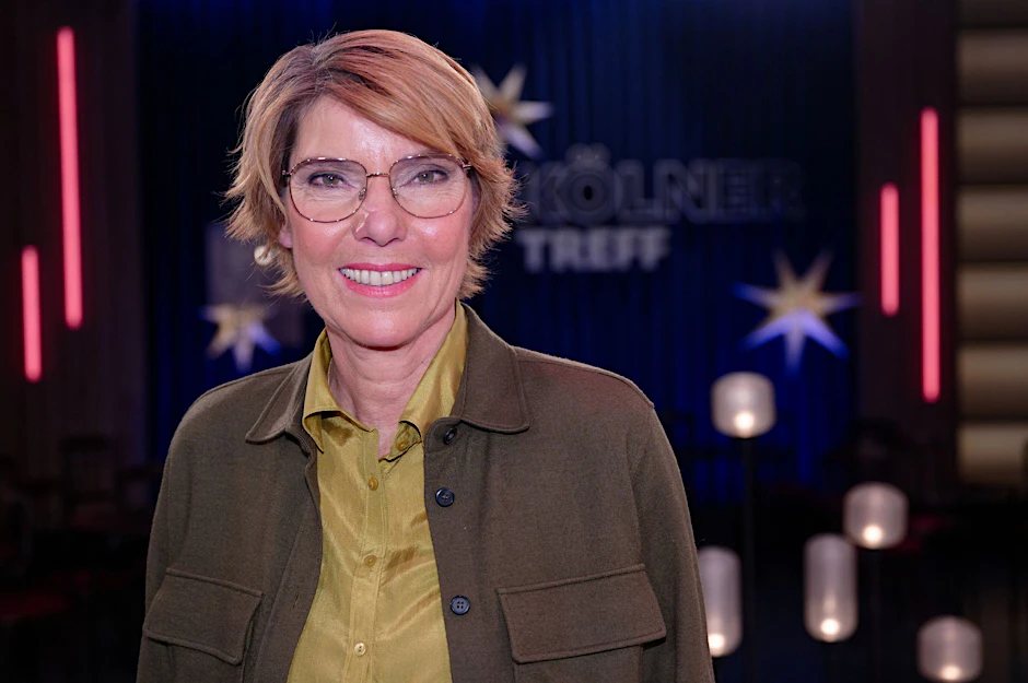ARCHIV - Die Moderatorin Bettina Böttinger verabschiedet sich vom «Kölner Treff».  